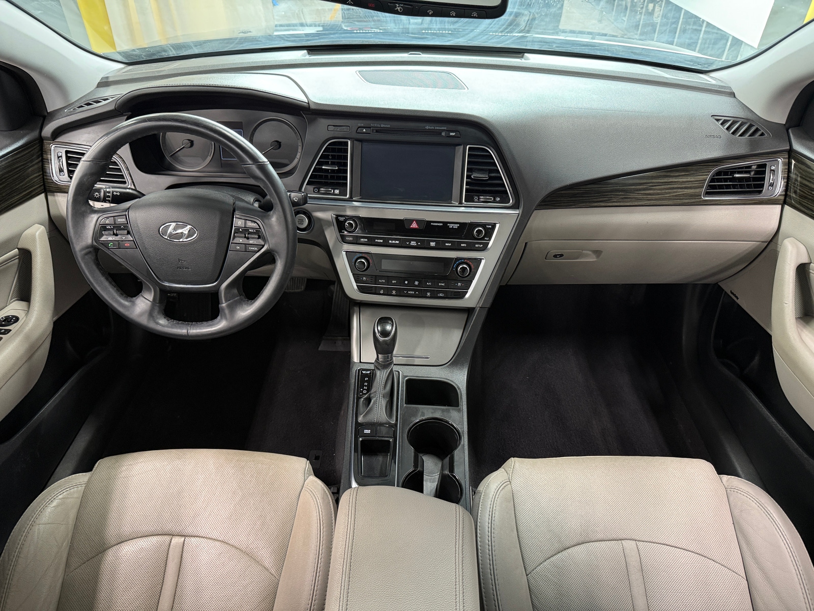 Thumbnail: 2016 Hyundai Sonata - 2