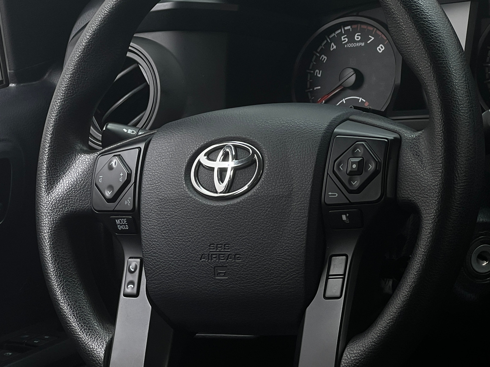 Thumbnail: 2019 Toyota Tacoma - 5