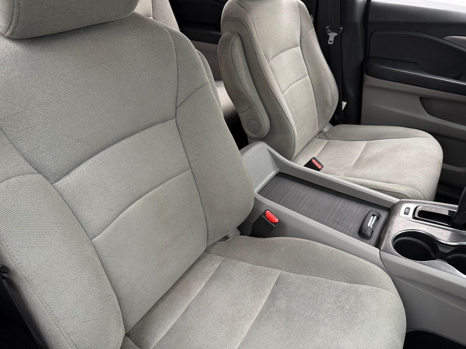 Thumbnail: 2019 Honda Pilot - 2
