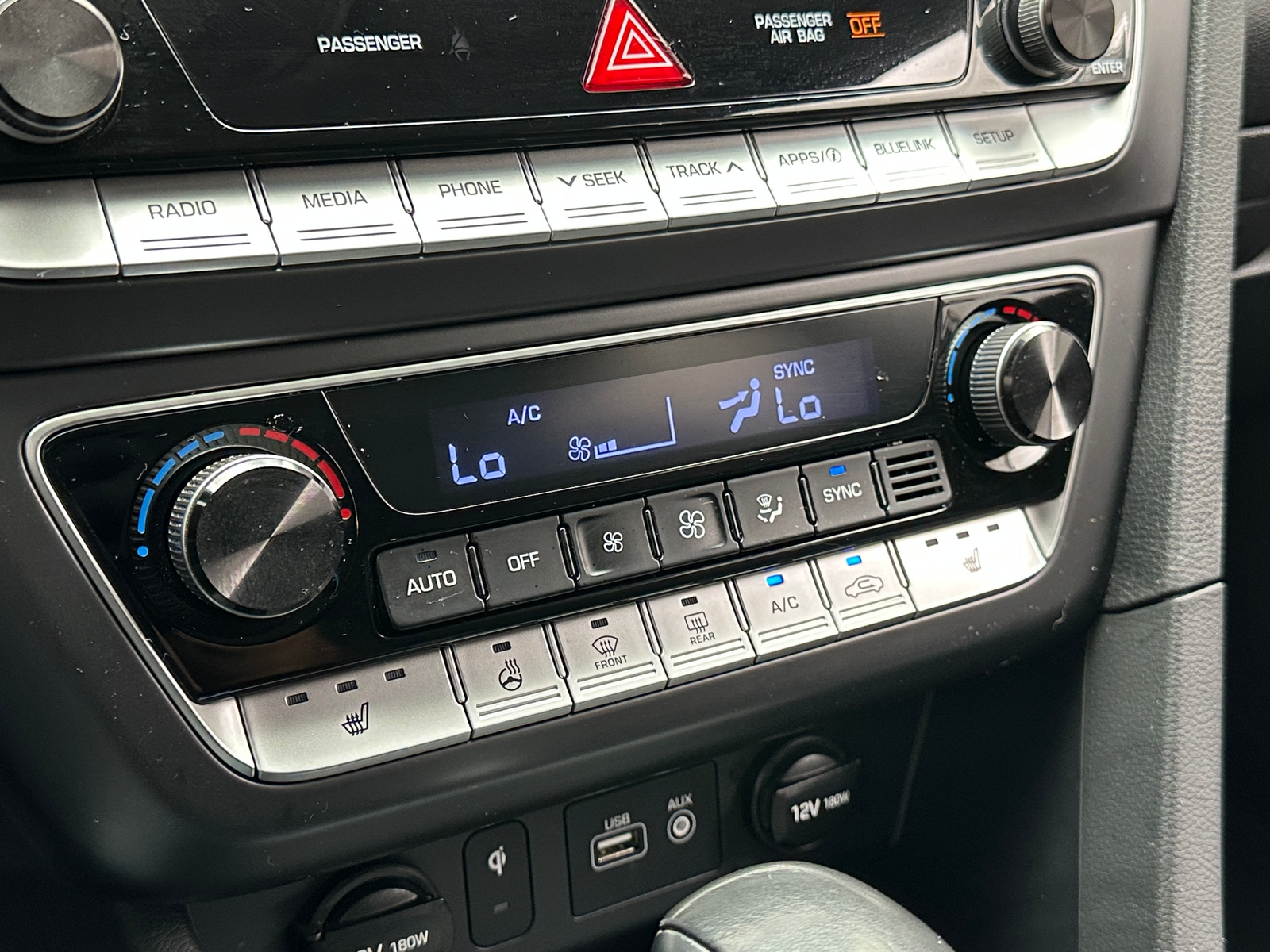 Thumbnail: 2019 Hyundai Sonata - 4
