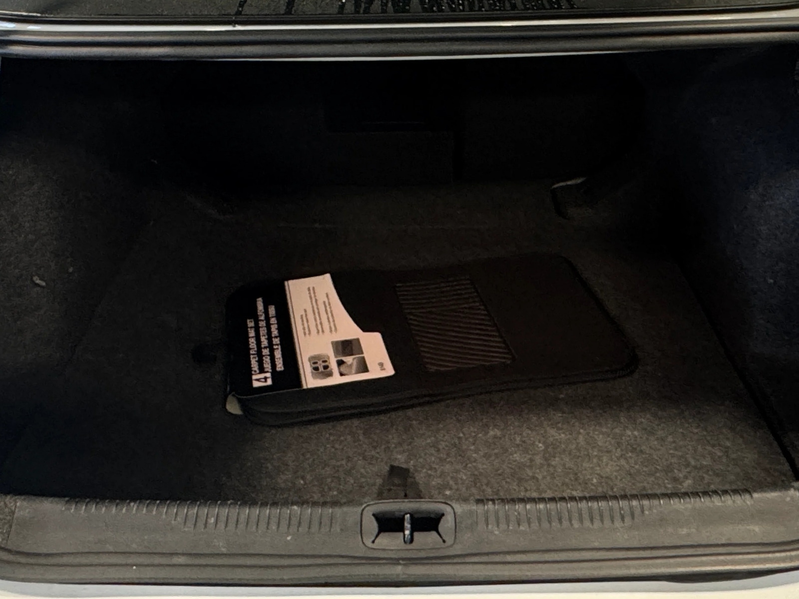 Thumbnail: 2015 Chrysler 200 - 7