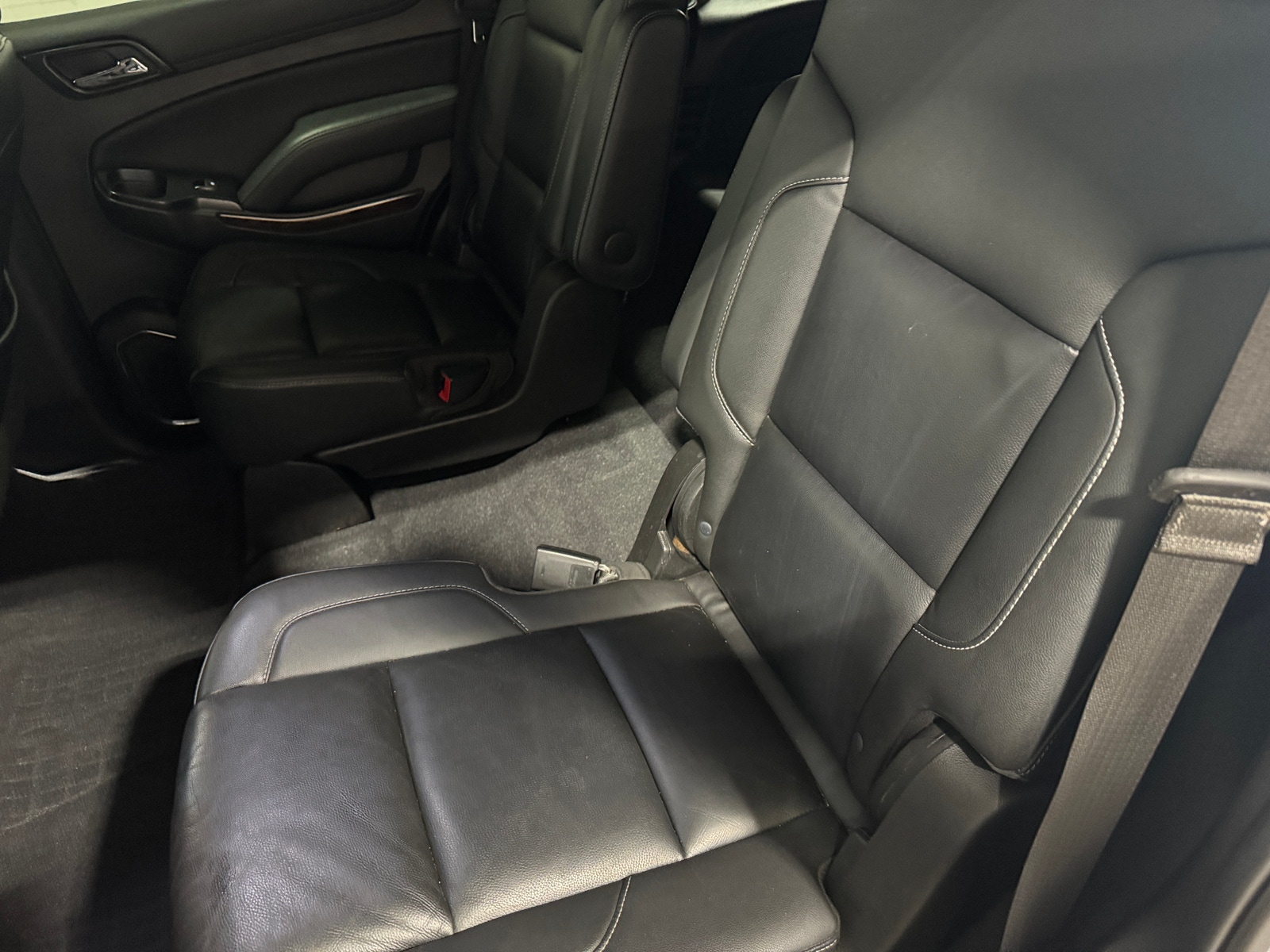 Thumbnail: 2019 Chevrolet Tahoe - 5