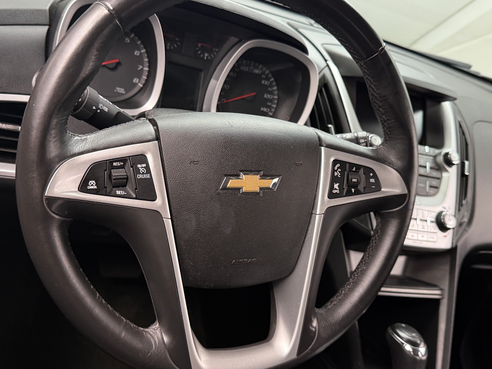 Thumbnail: 2017 Chevrolet Equinox - 4