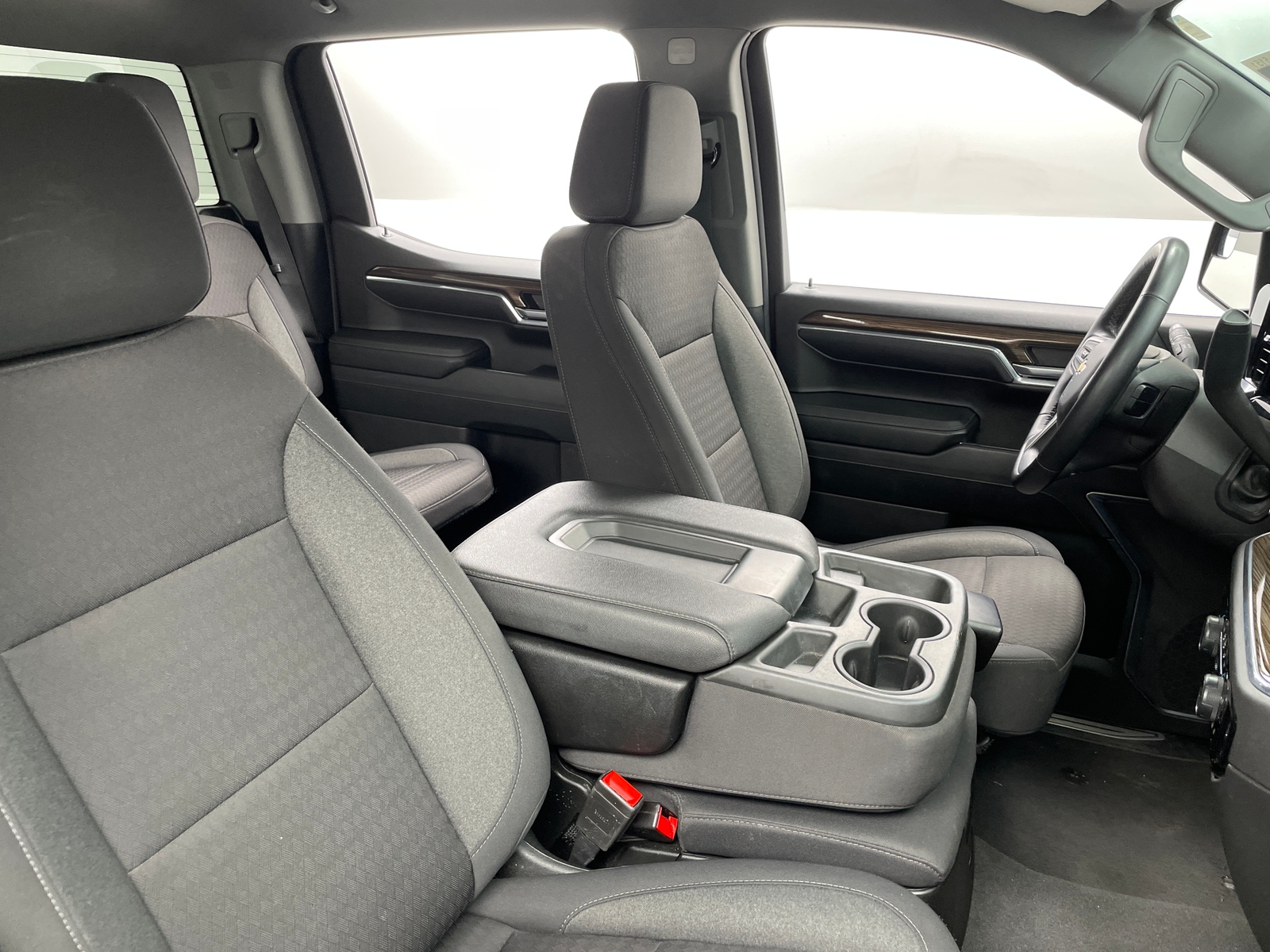 Thumbnail: 2024 Chevrolet Silverado 1500 - 2