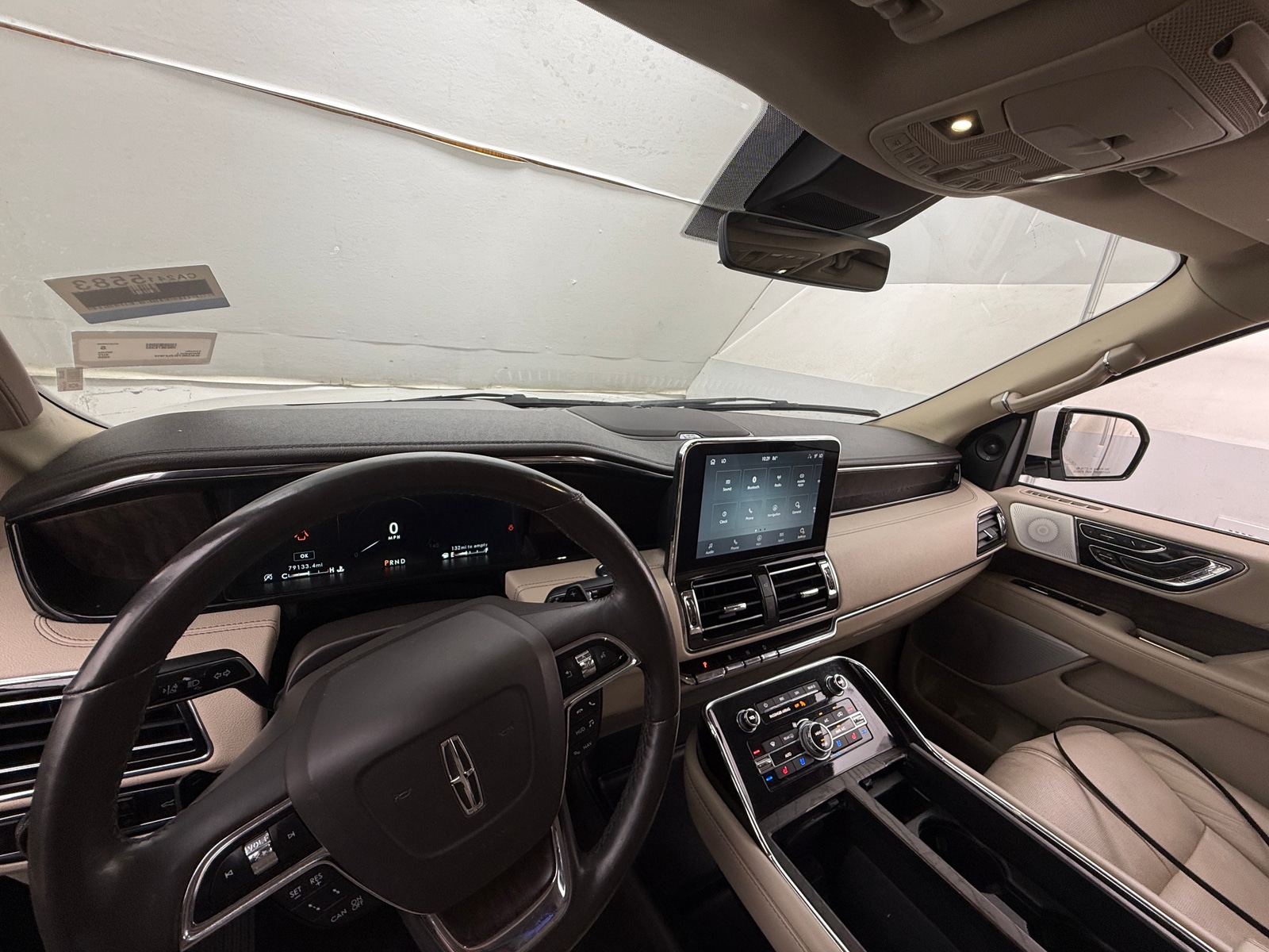 Thumbnail: 2020 Lincoln Navigator L - 2