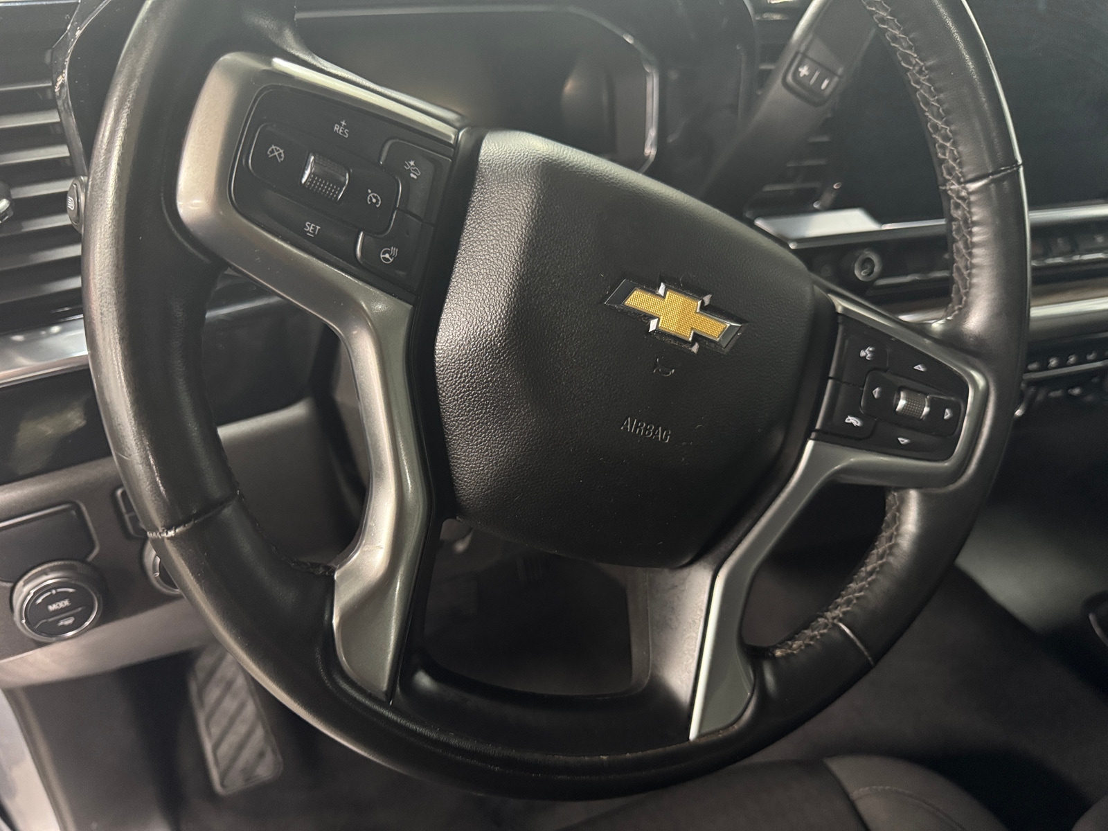 Thumbnail: 2024 Chevrolet Silverado 1500 - 5