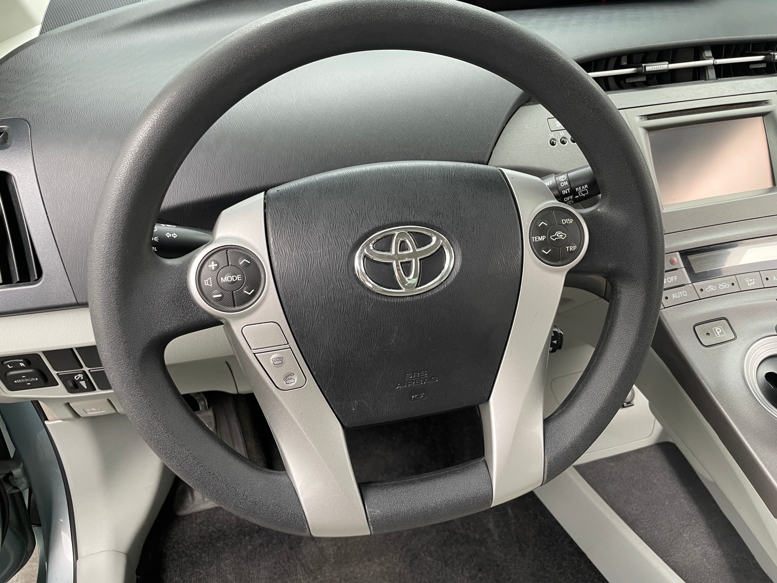 Thumbnail: 2015 Toyota Prius - 5