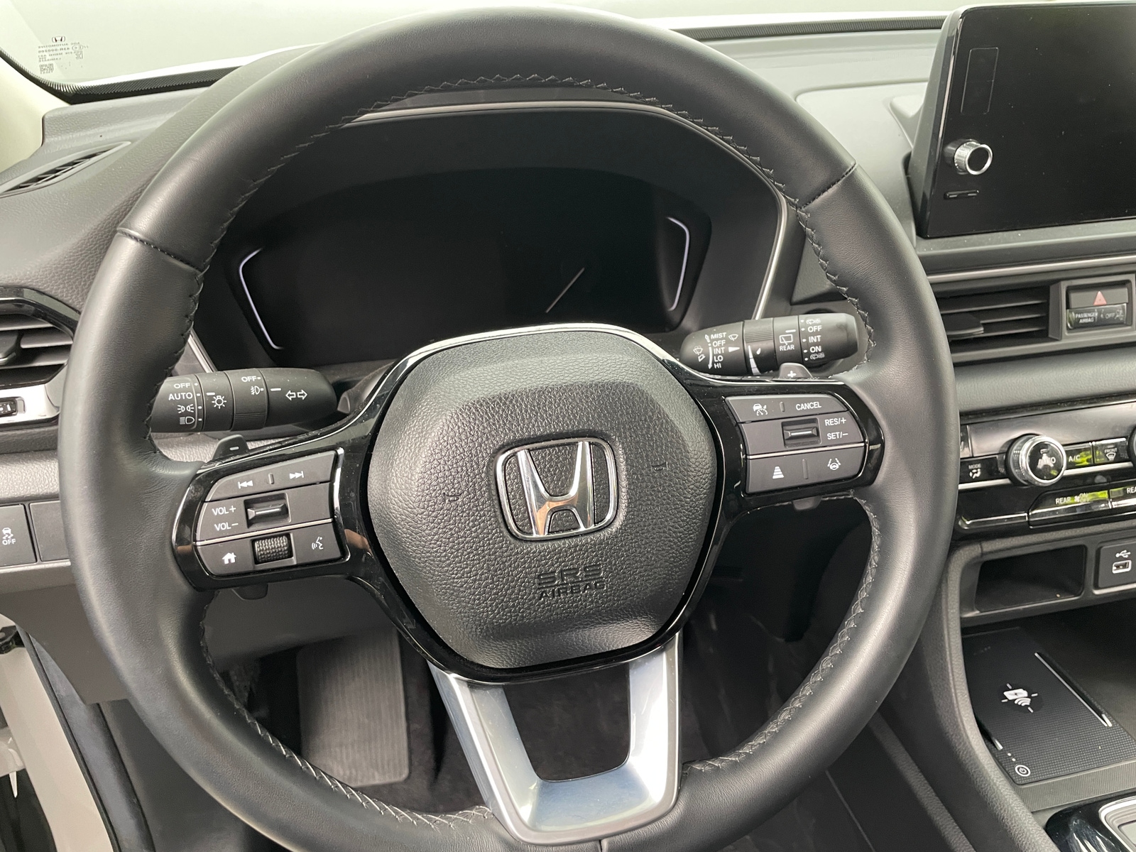 Thumbnail: 2025 Honda Pilot - 4