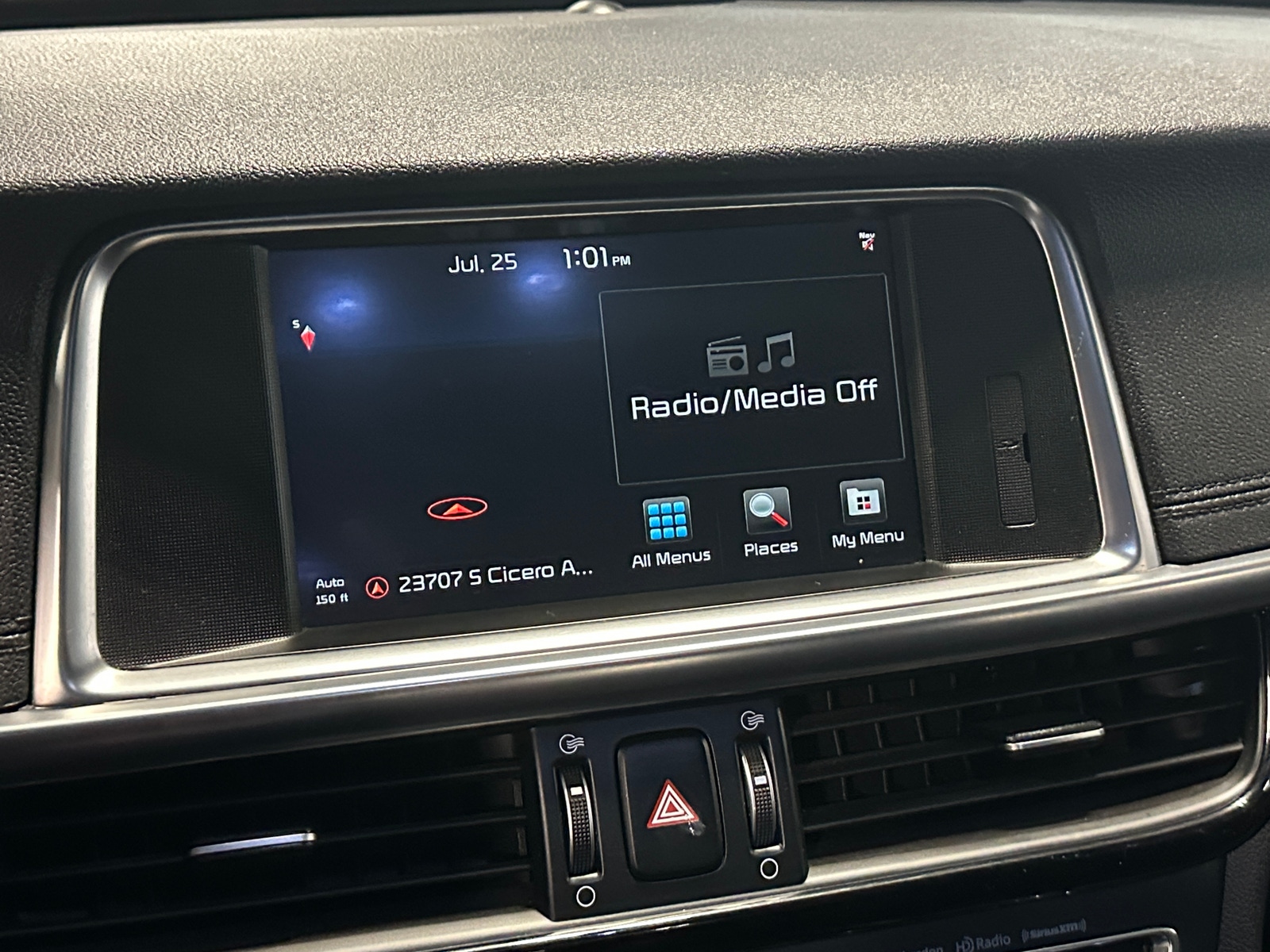 Thumbnail: 2016 Kia Optima - 3