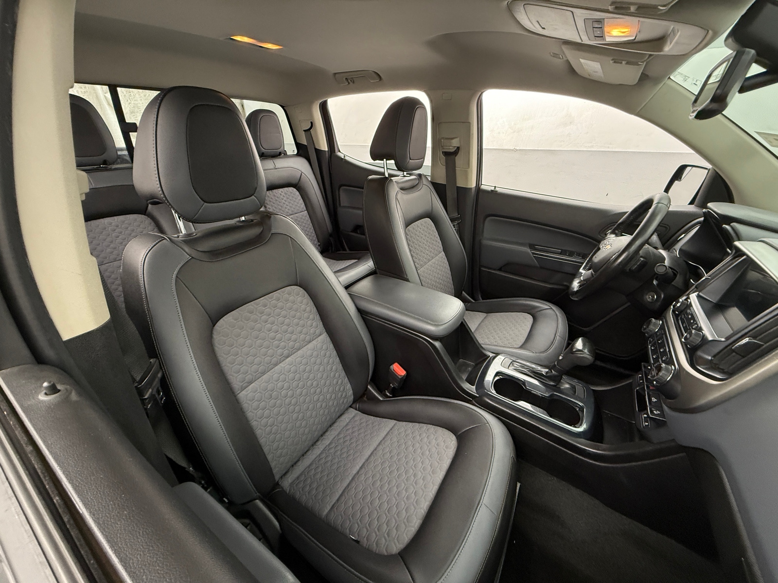 Thumbnail: 2017 Chevrolet Colorado - 2