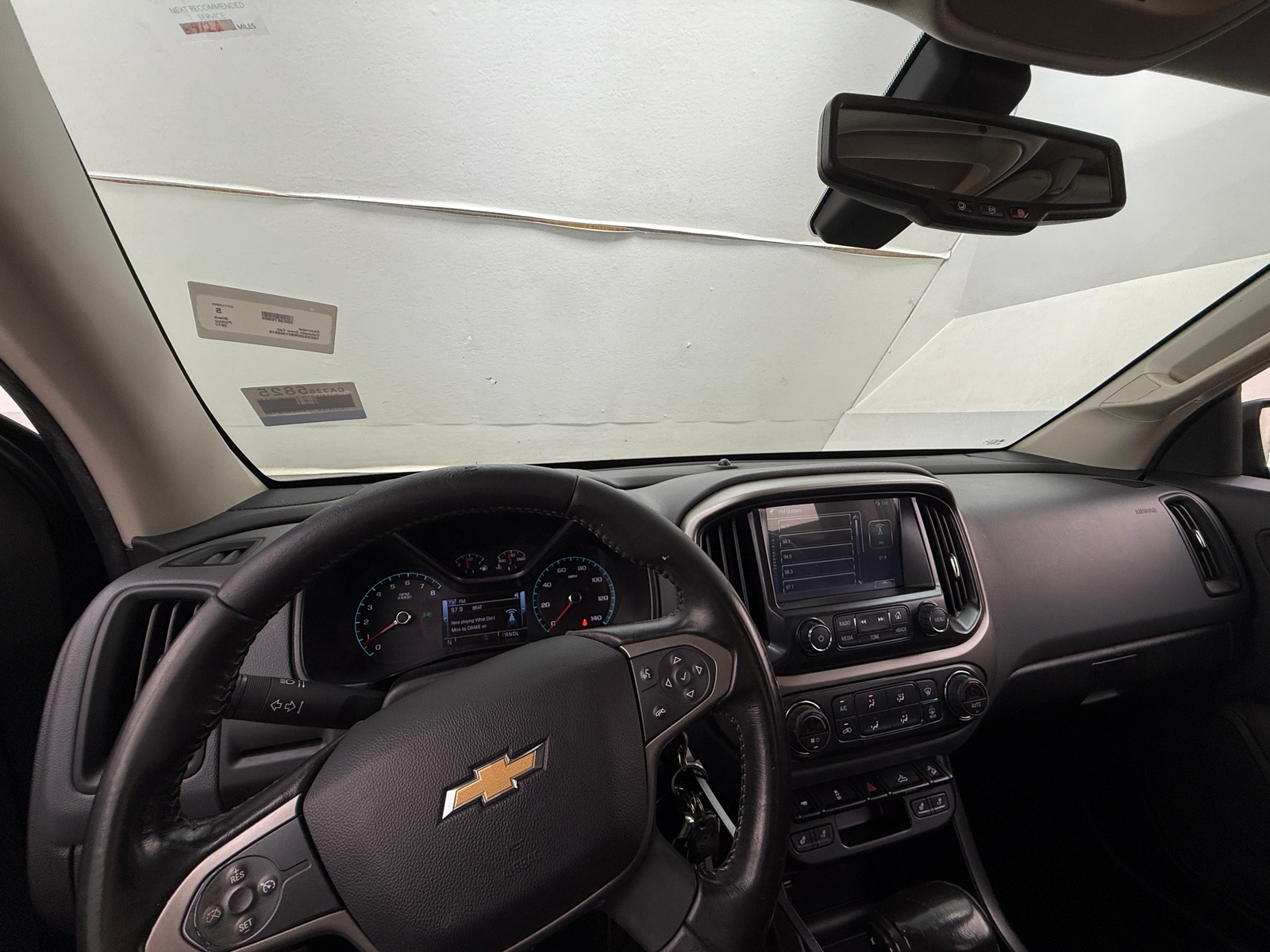 Thumbnail: 2017 Chevrolet Colorado - 3