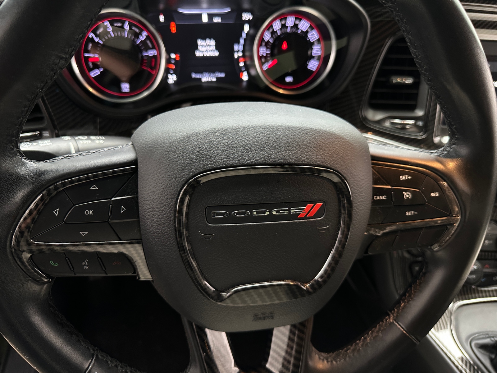 Thumbnail: 2019 Dodge Challenger - 4