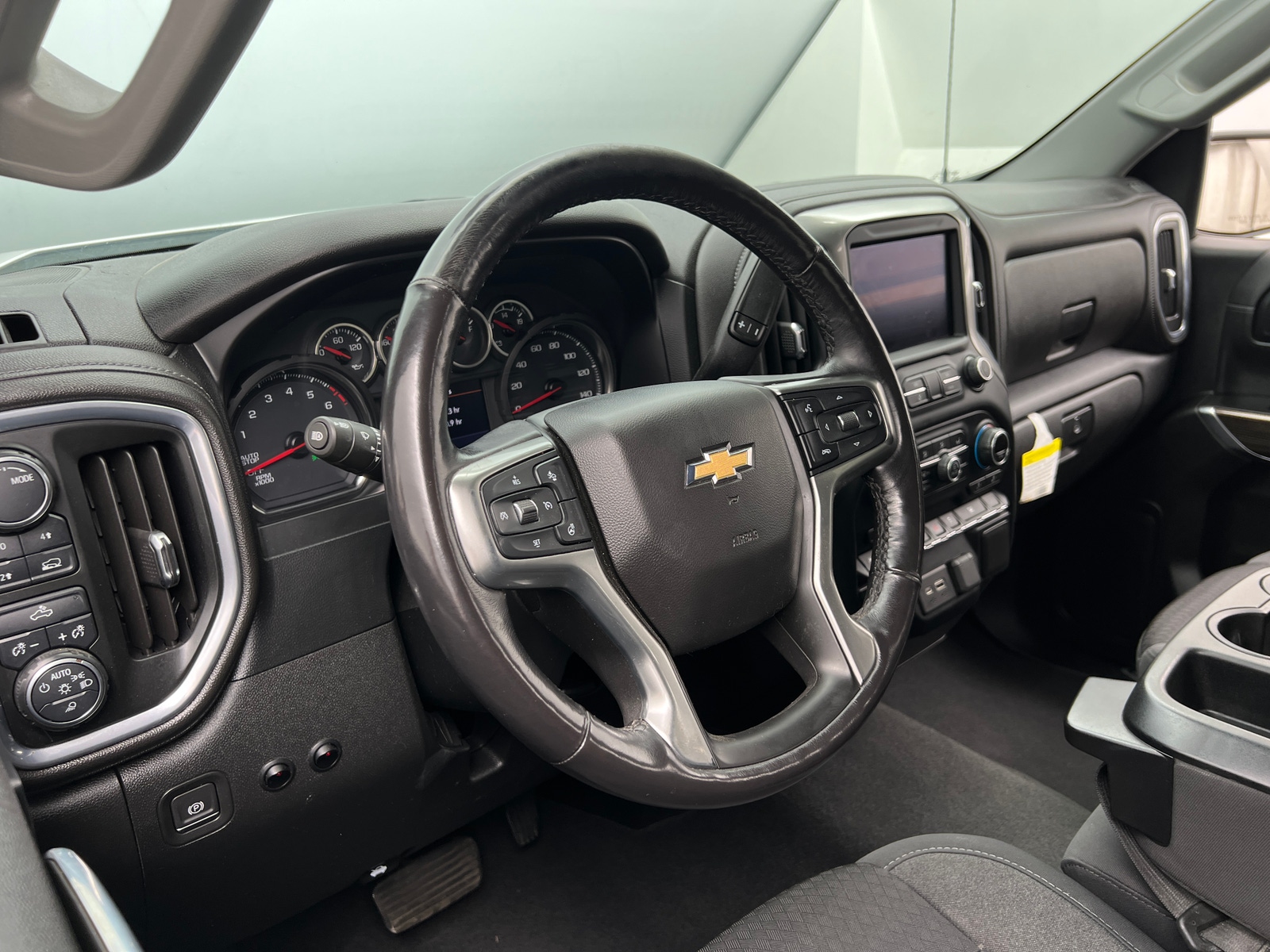 Thumbnail: 2020 Chevrolet Silverado 1500 - 5