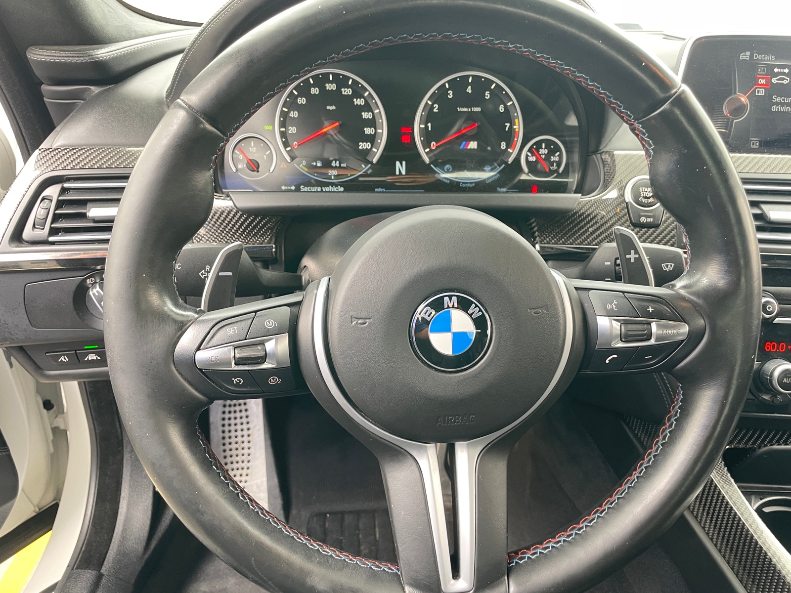 Thumbnail: 2016 BMW M6 - 3