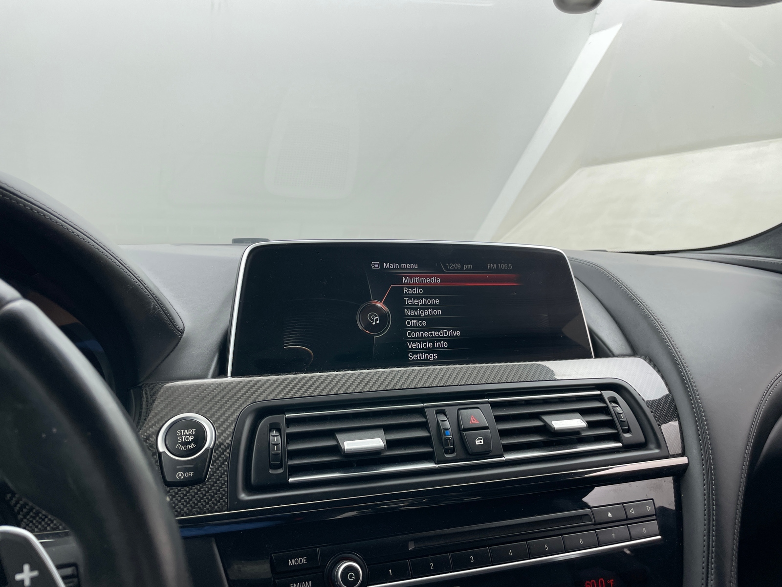 Thumbnail: 2016 BMW M6 - 2
