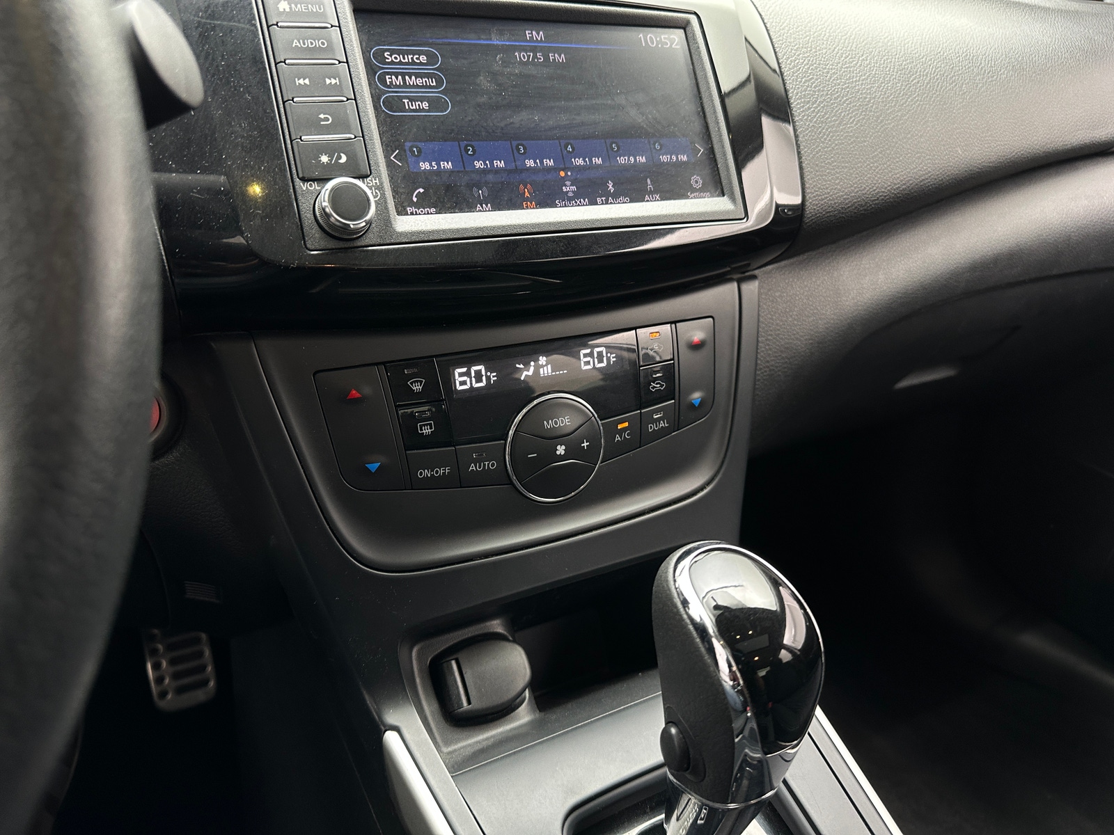 Thumbnail: 2019 Nissan Sentra - 4