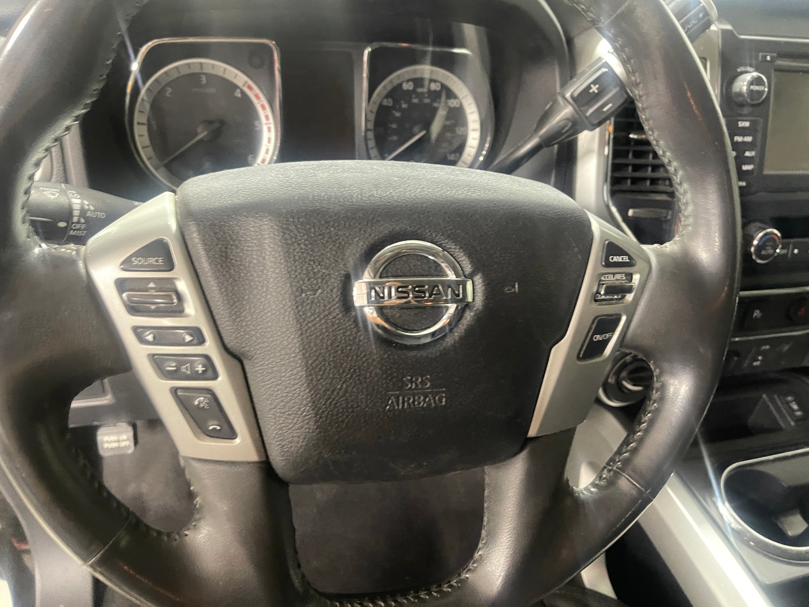 Thumbnail: 2017 Nissan Titan - 5