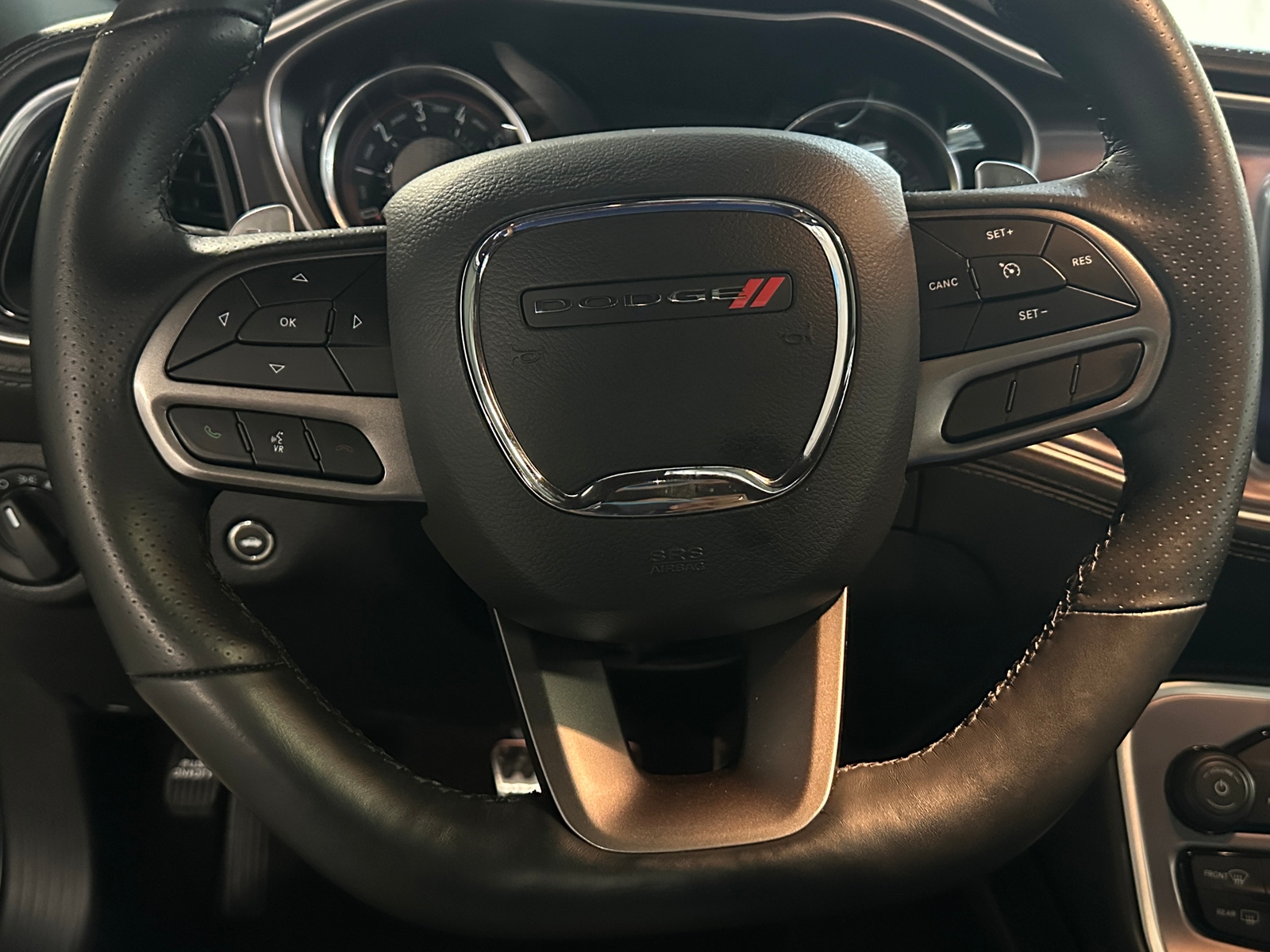 Thumbnail: 2020 Dodge Challenger - 4