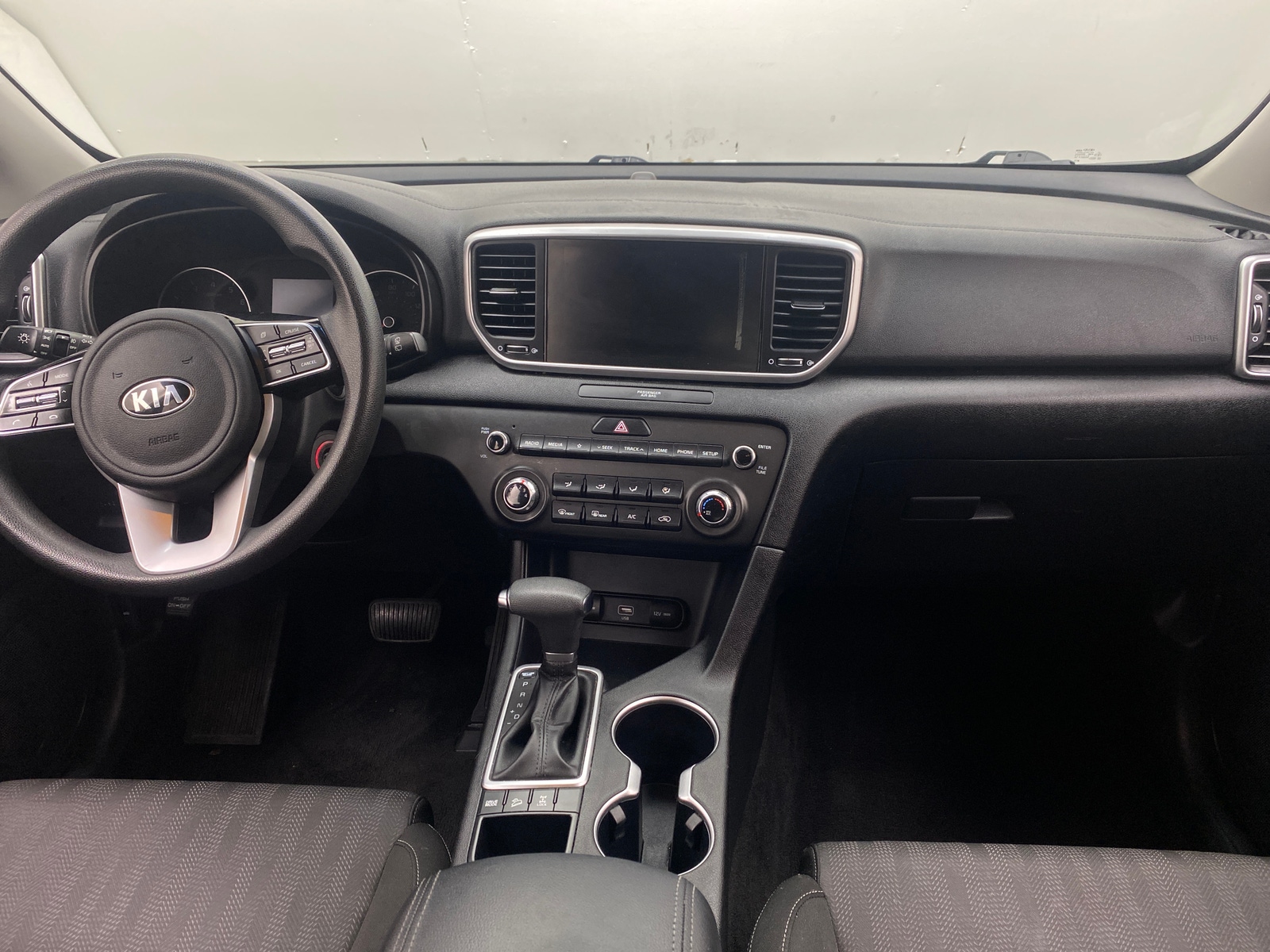 Thumbnail: 2020 Kia Sportage - 3