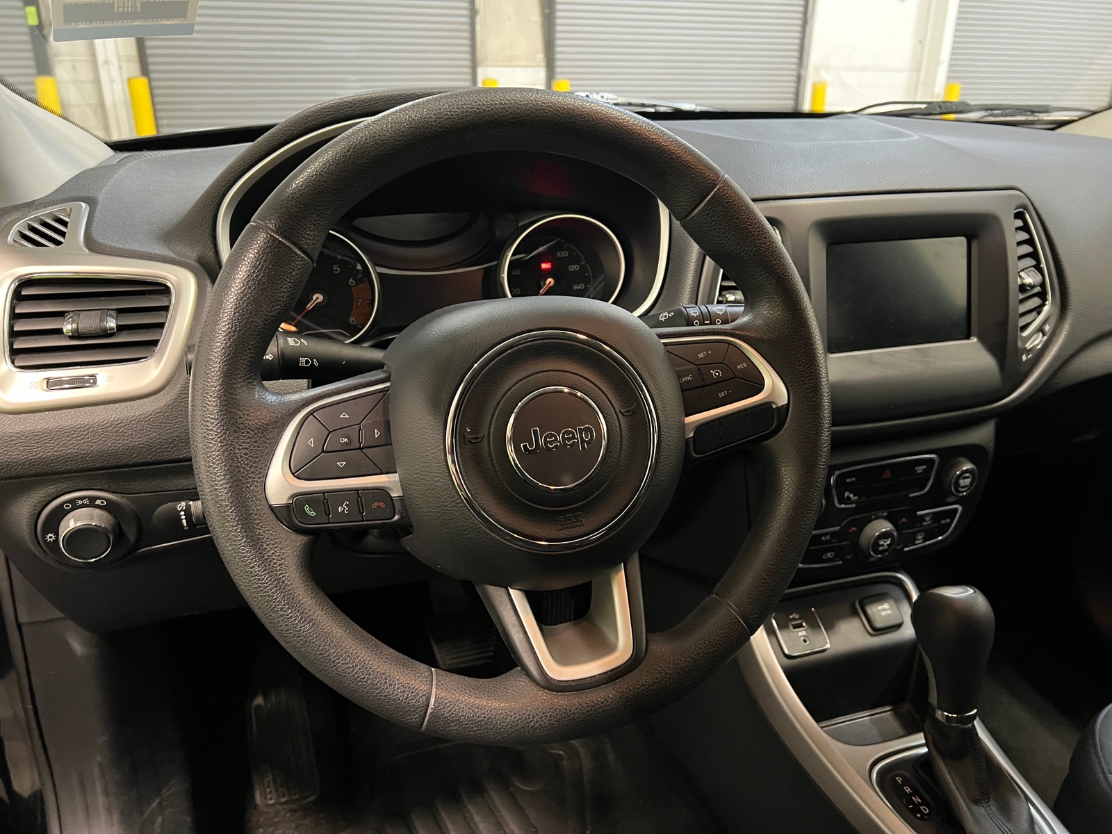 Thumbnail: 2018 Jeep Compass - 5