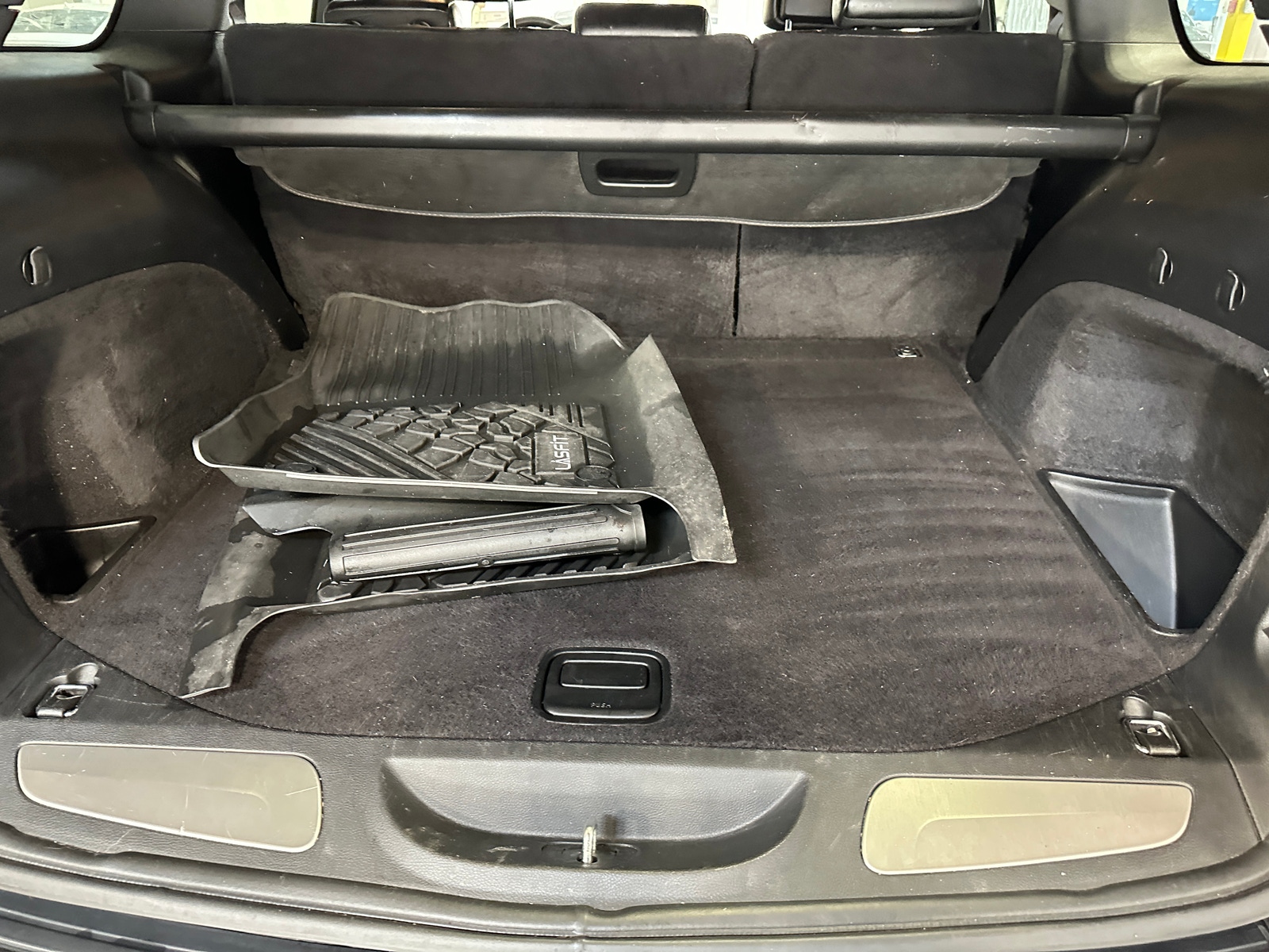 Thumbnail: 2019 Jeep Grand Cherokee - 6