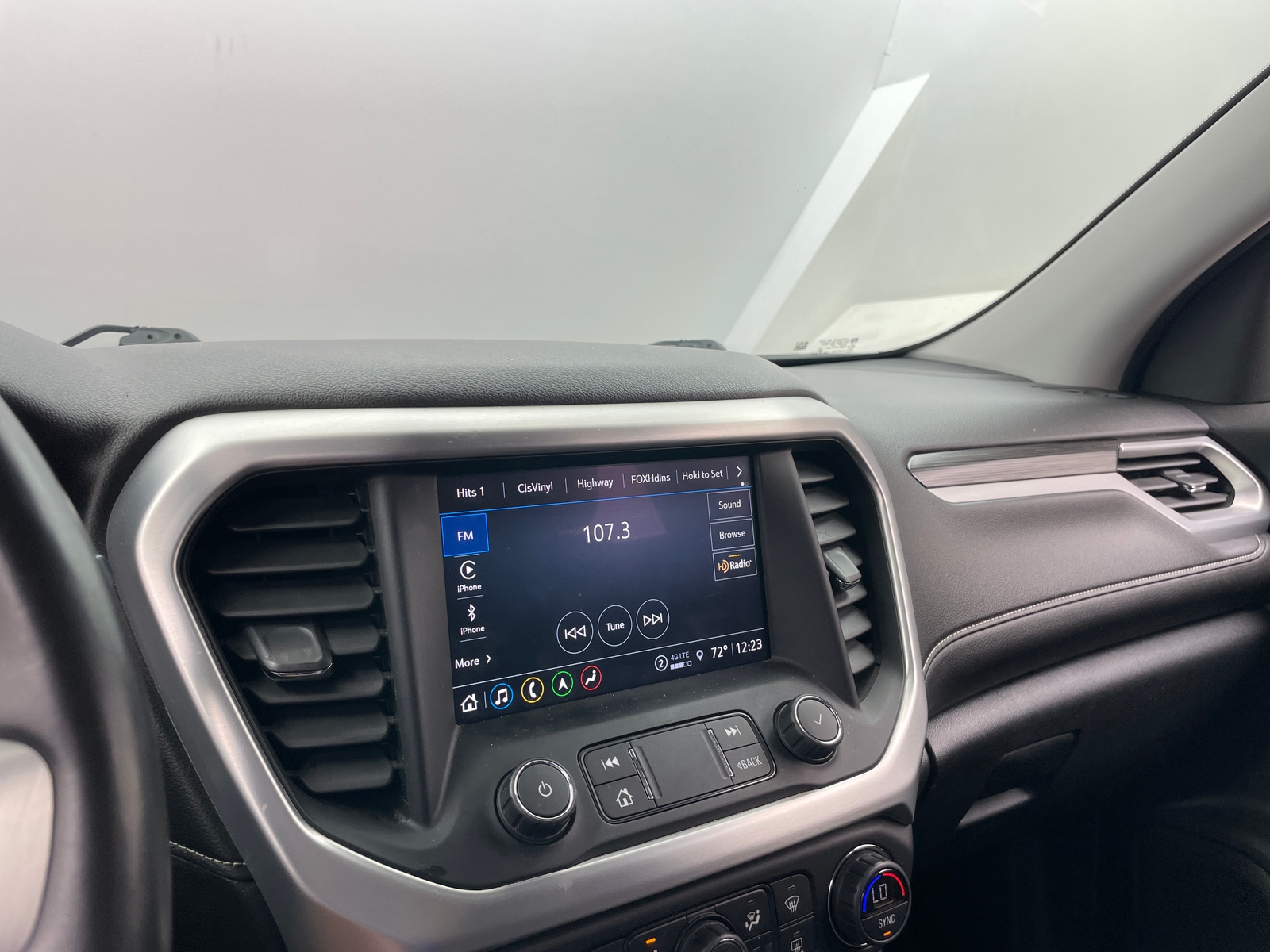 Thumbnail: 2021 GMC Acadia - 3