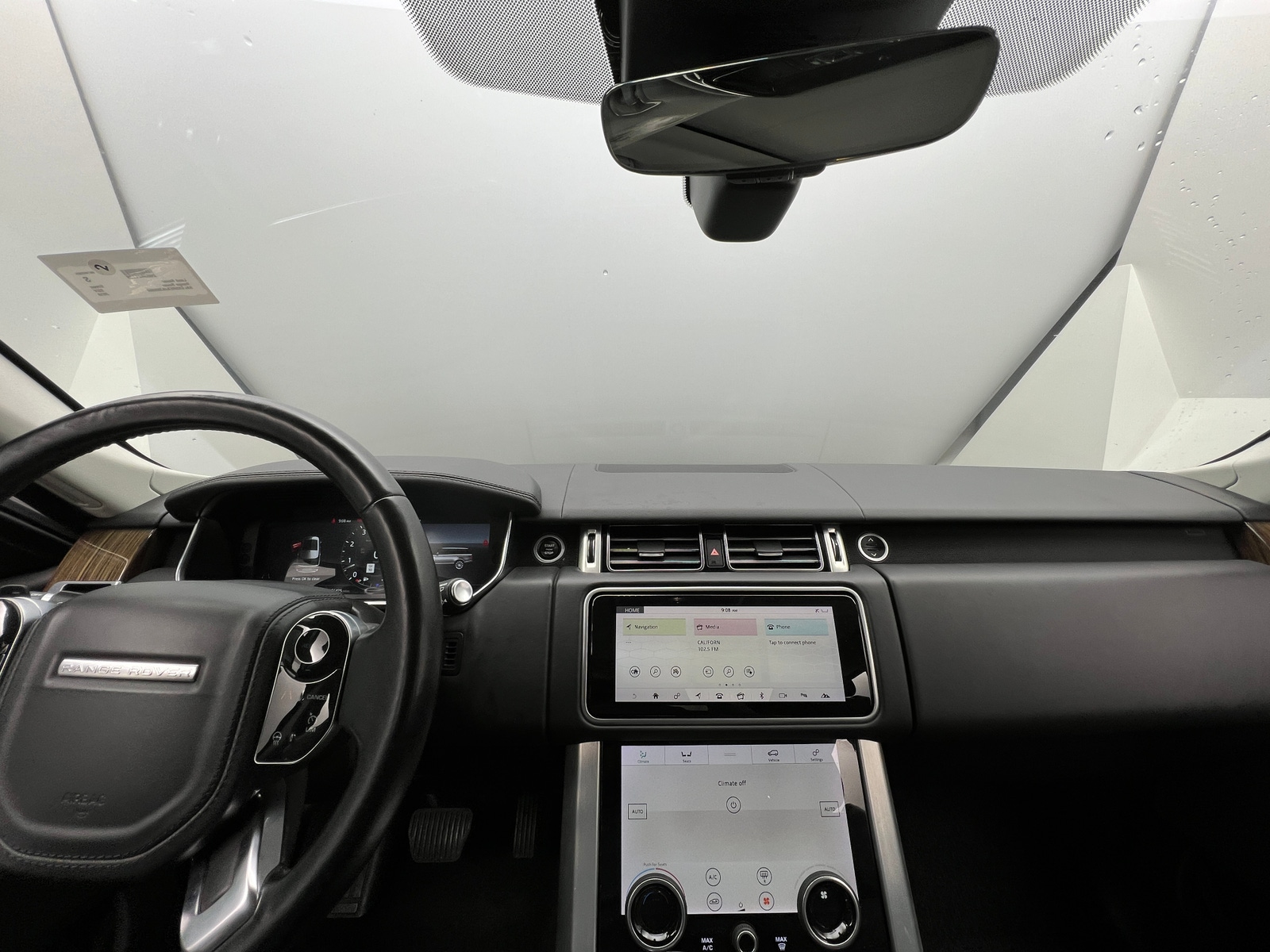 Thumbnail: 2018 Land Rover Range Rover - 2