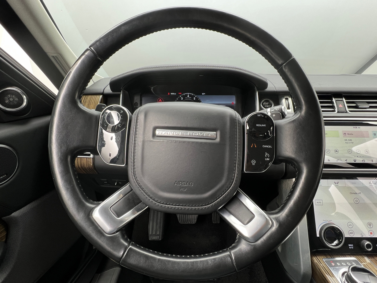 Thumbnail: 2018 Land Rover Range Rover - 4