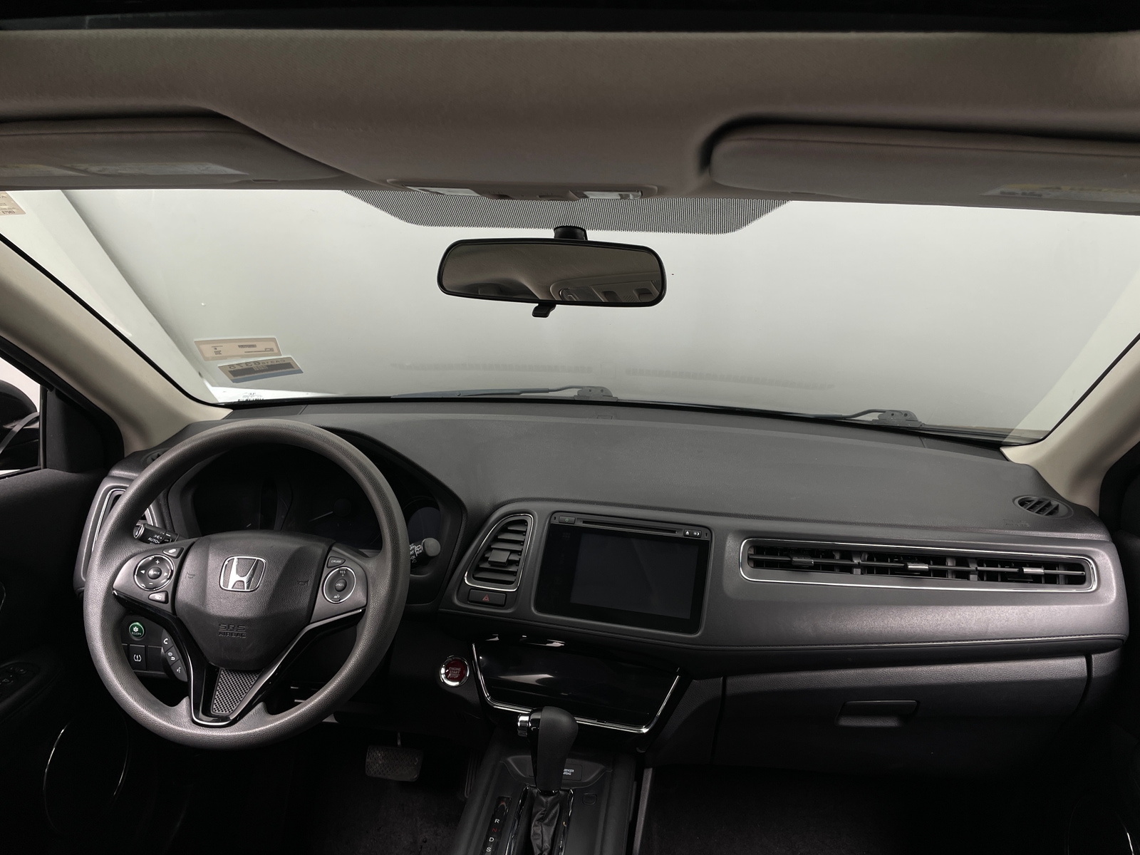 Thumbnail: 2016 Honda HR-V - 3