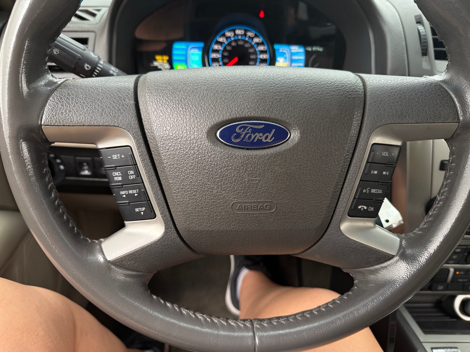 Thumbnail: 2011 Ford Fusion - 5