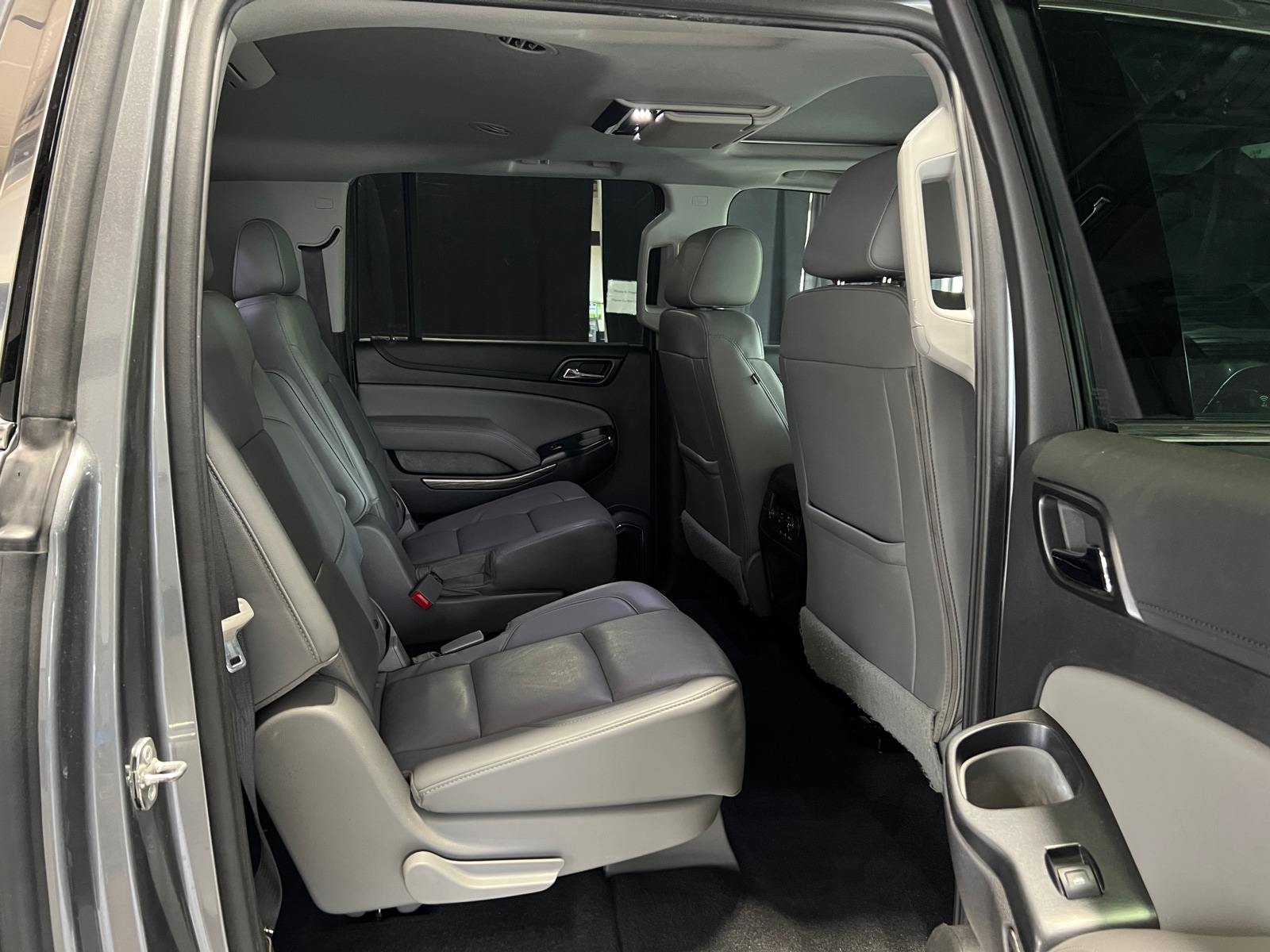 Thumbnail: 2020 Chevrolet Suburban - 5