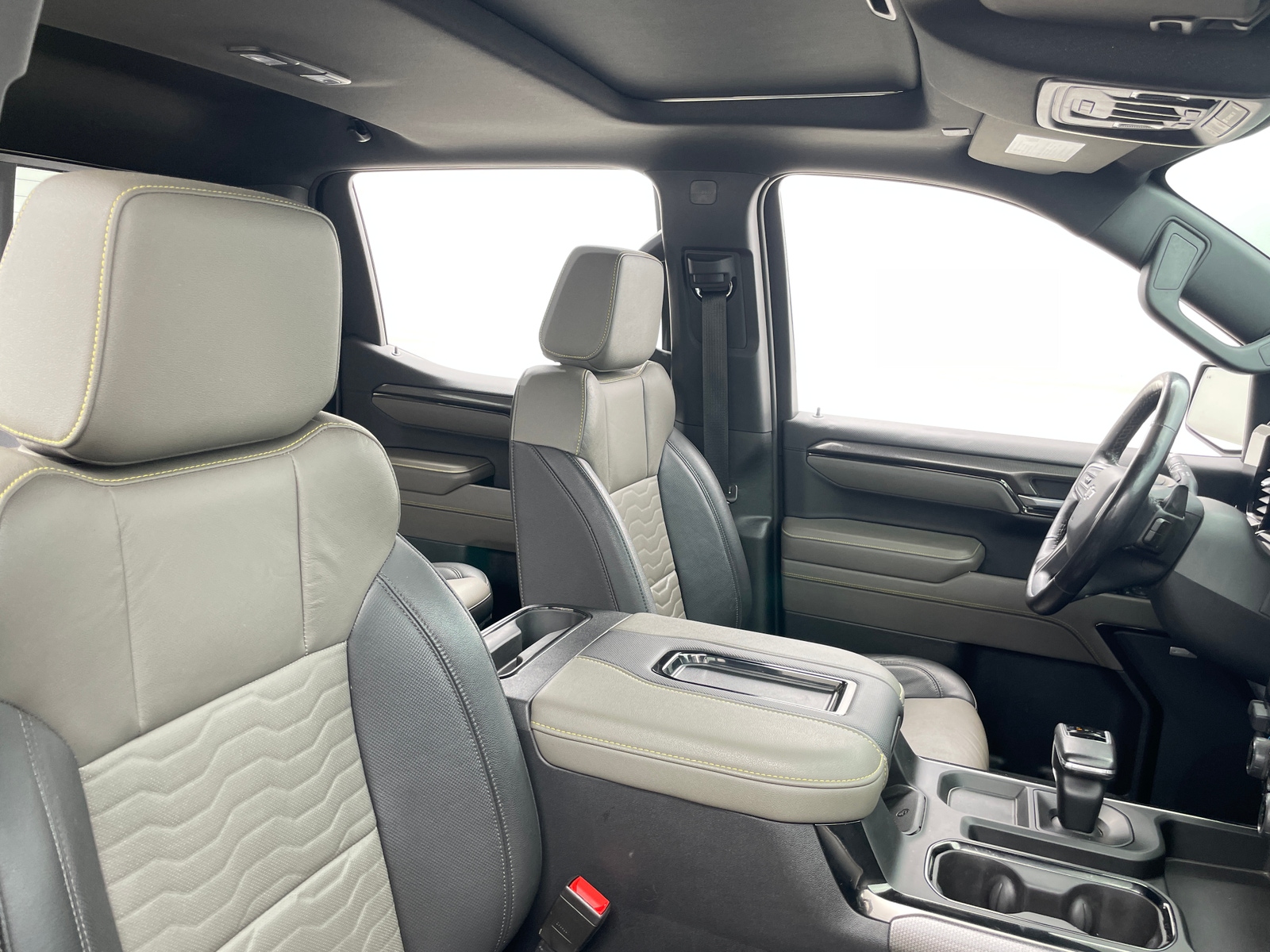 Thumbnail: 2022 Chevrolet Silverado 1500 - 2