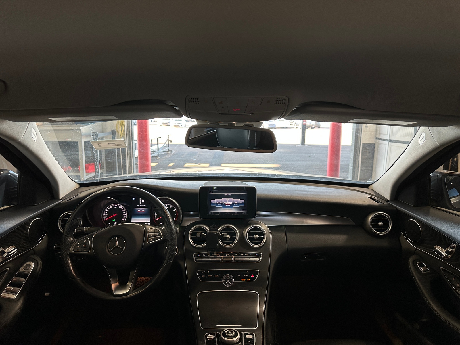 Thumbnail: 2017 Mercedes-Benz C-Class - 2