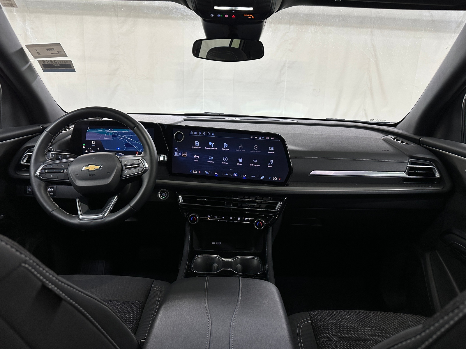 Thumbnail: 2025 Chevrolet Traverse - 3