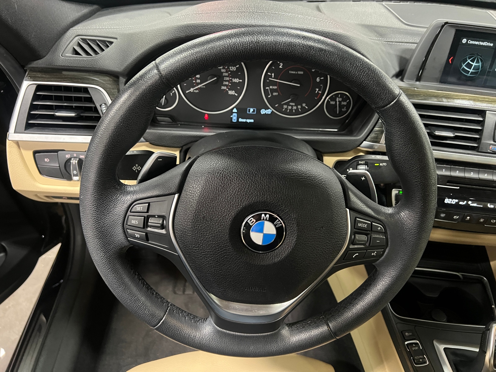 Thumbnail: 2018 BMW 3 Series - 4