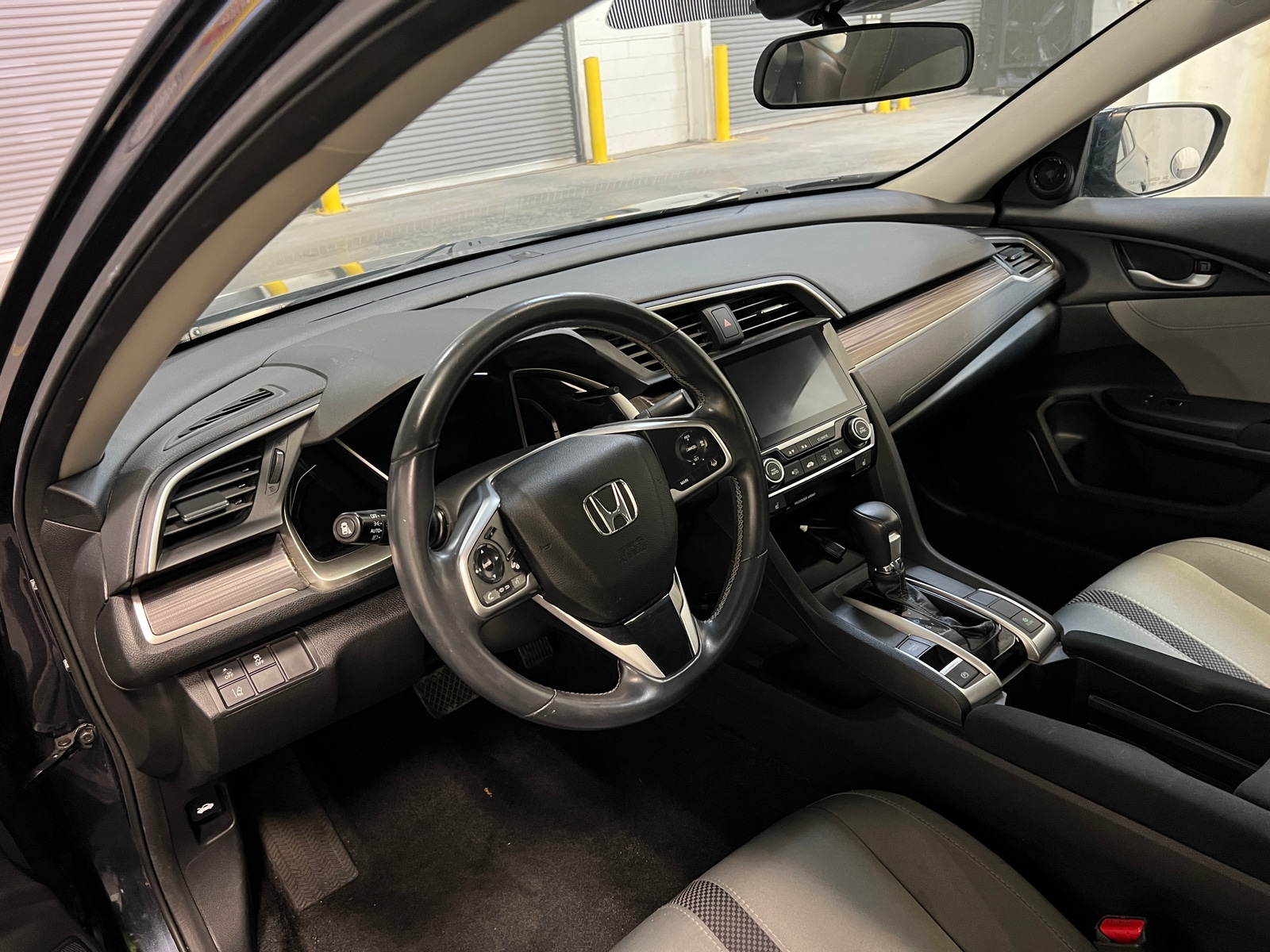 Thumbnail: 2019 Honda Civic - 3