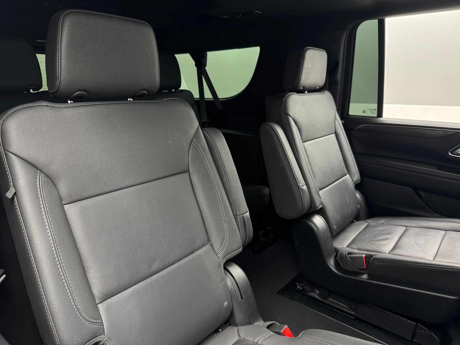Thumbnail: 2023 Chevrolet Suburban - 5