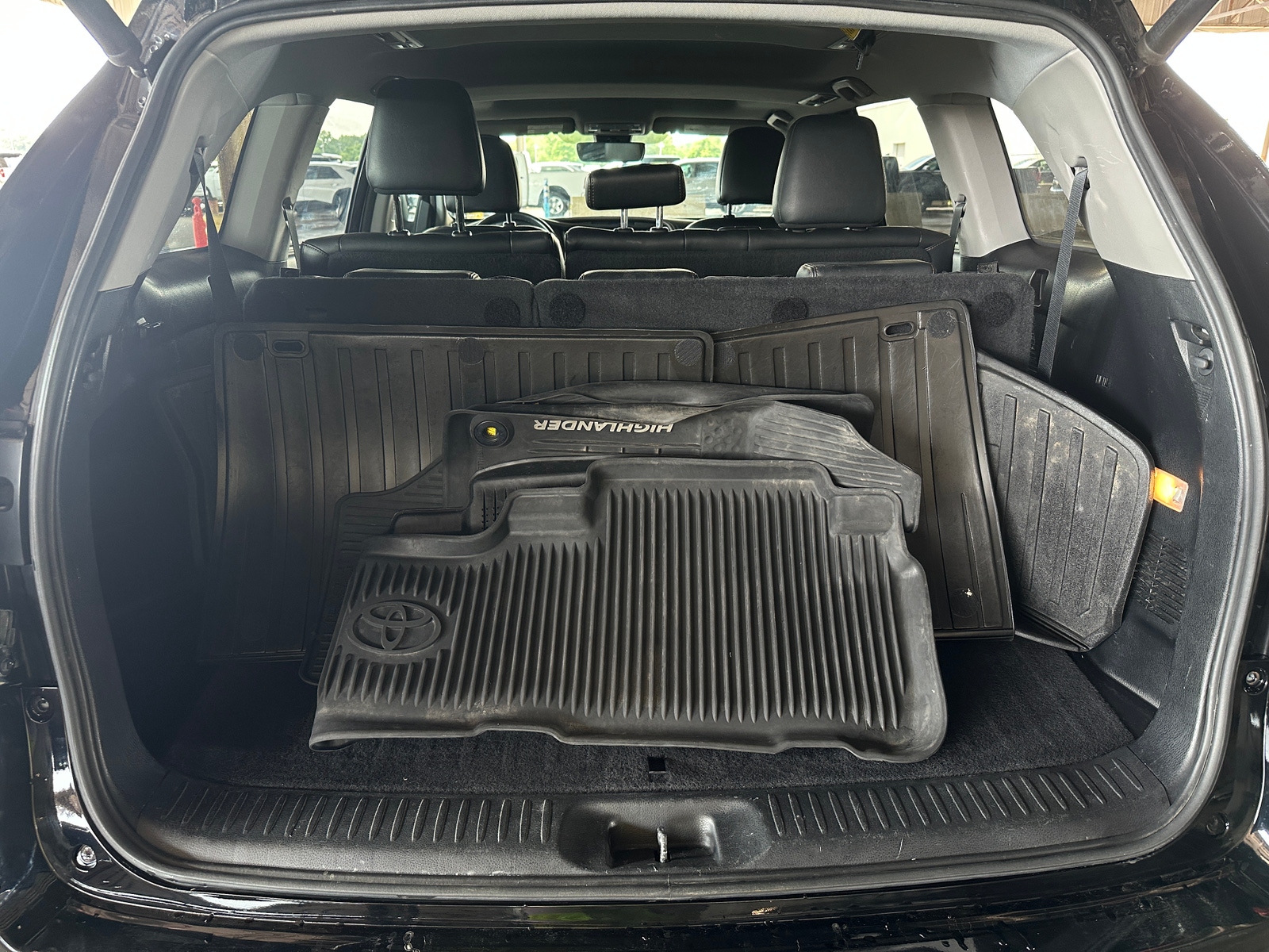 Thumbnail: 2018 Toyota Highlander - 6