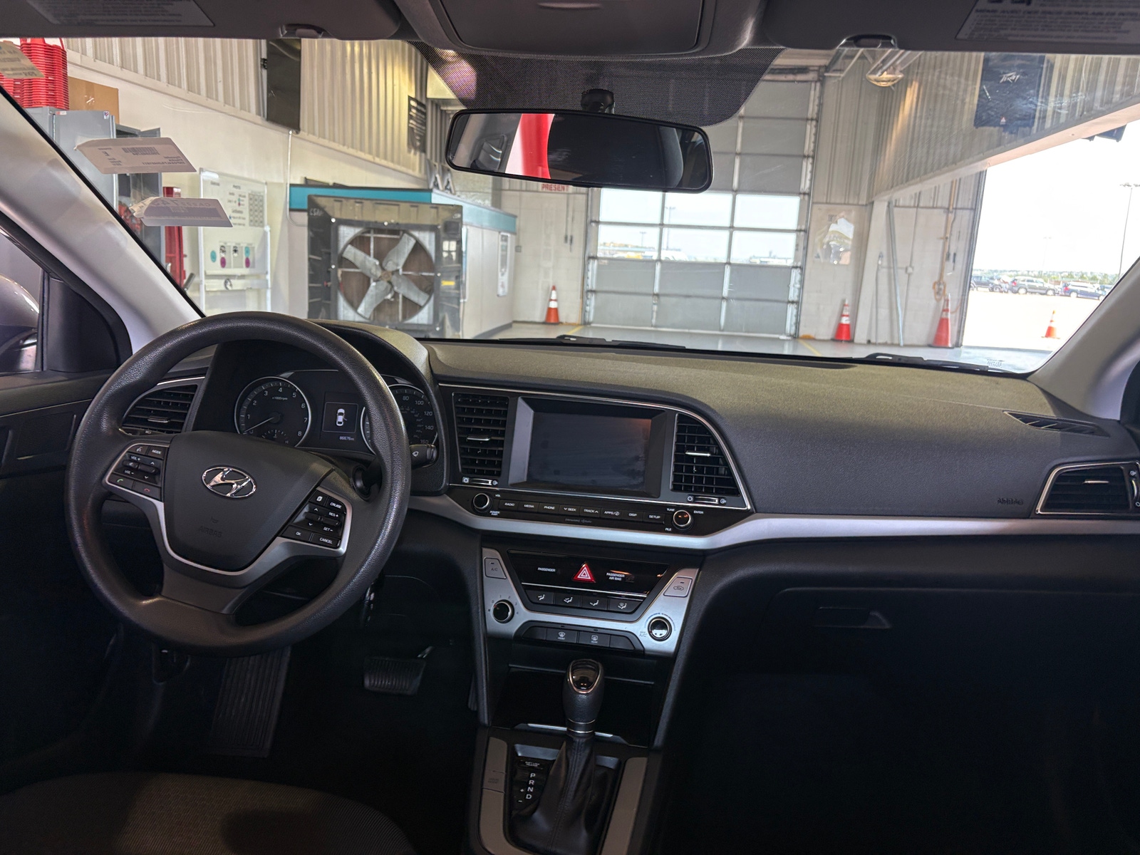 Thumbnail: 2018 Hyundai Elantra - 3
