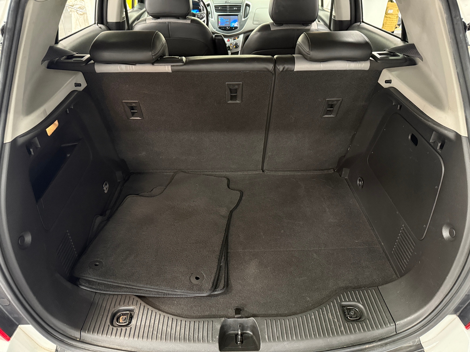 Thumbnail: 2016 Chevrolet Trax - 7