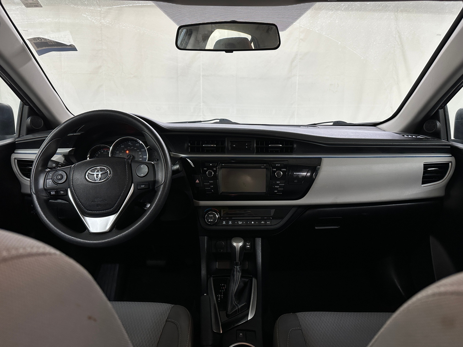 Thumbnail: 2016 Toyota Corolla - 3