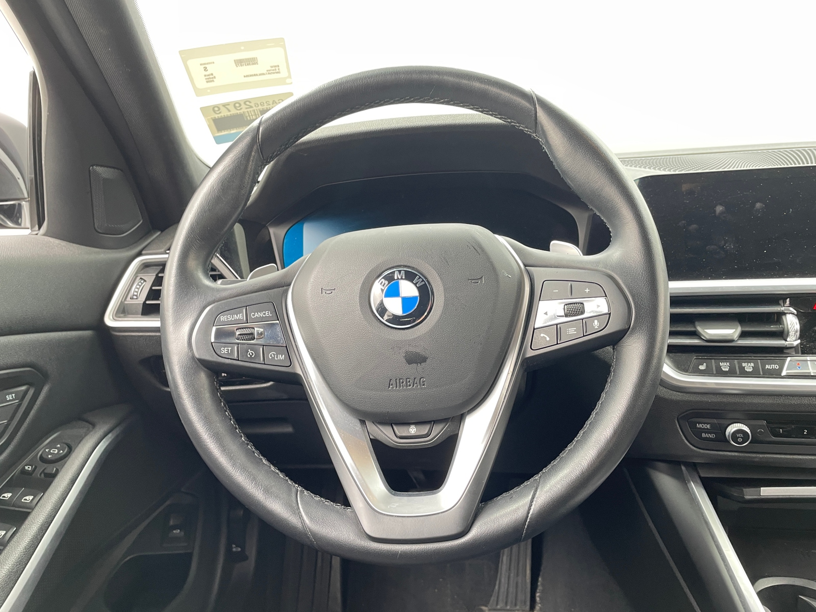 Thumbnail: 2020 BMW 3 Series - 4