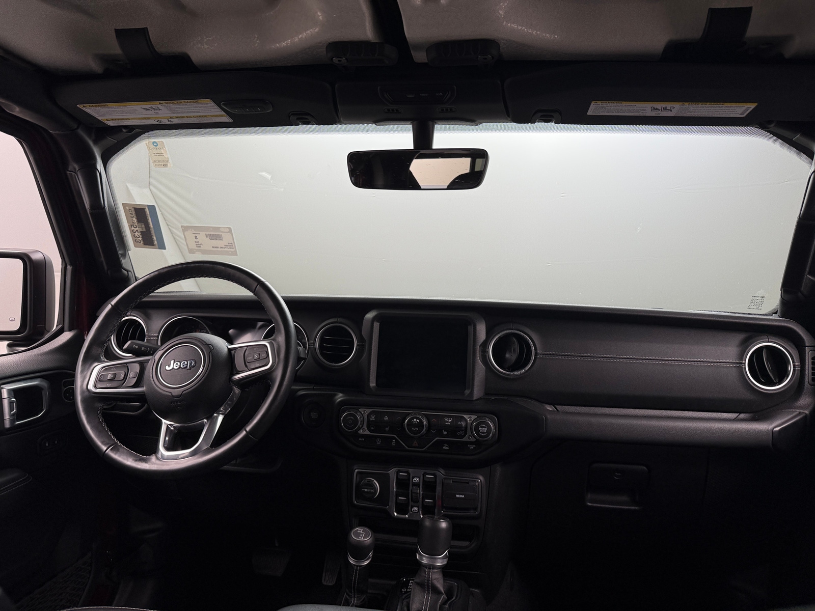 Thumbnail: 2022 Jeep Gladiator - 3