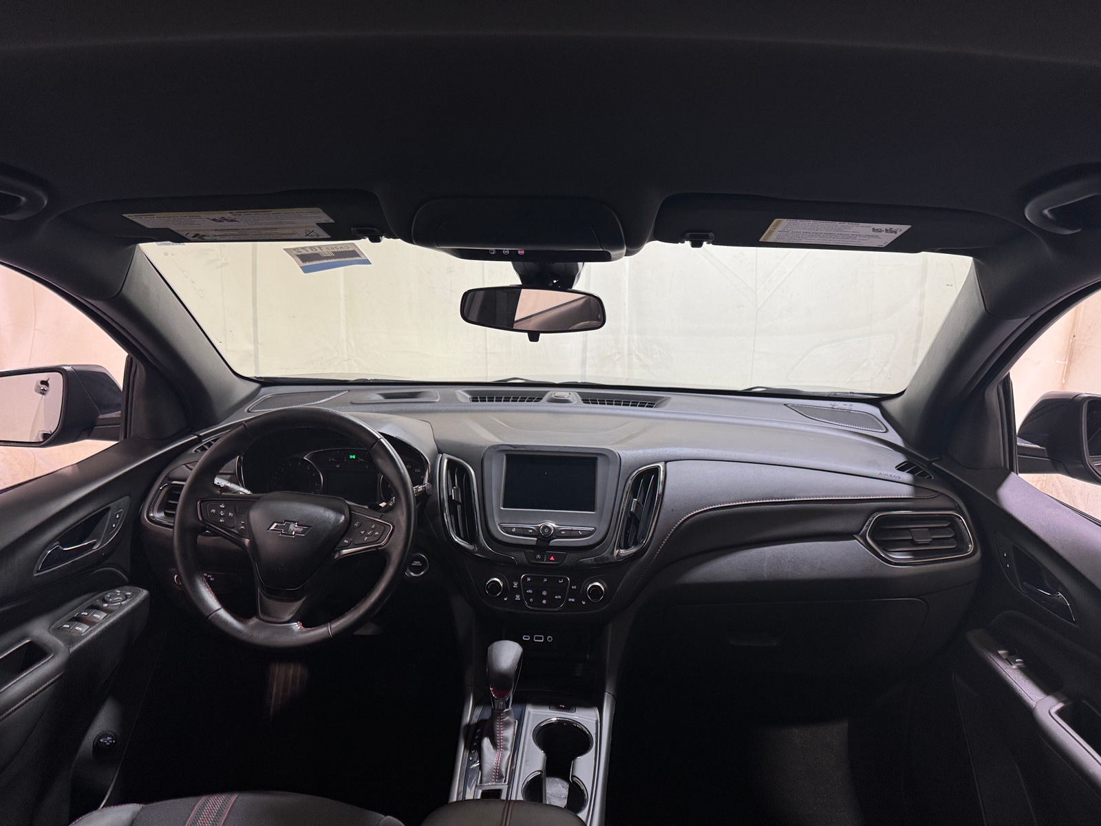 Thumbnail: 2023 Chevrolet Equinox - 3