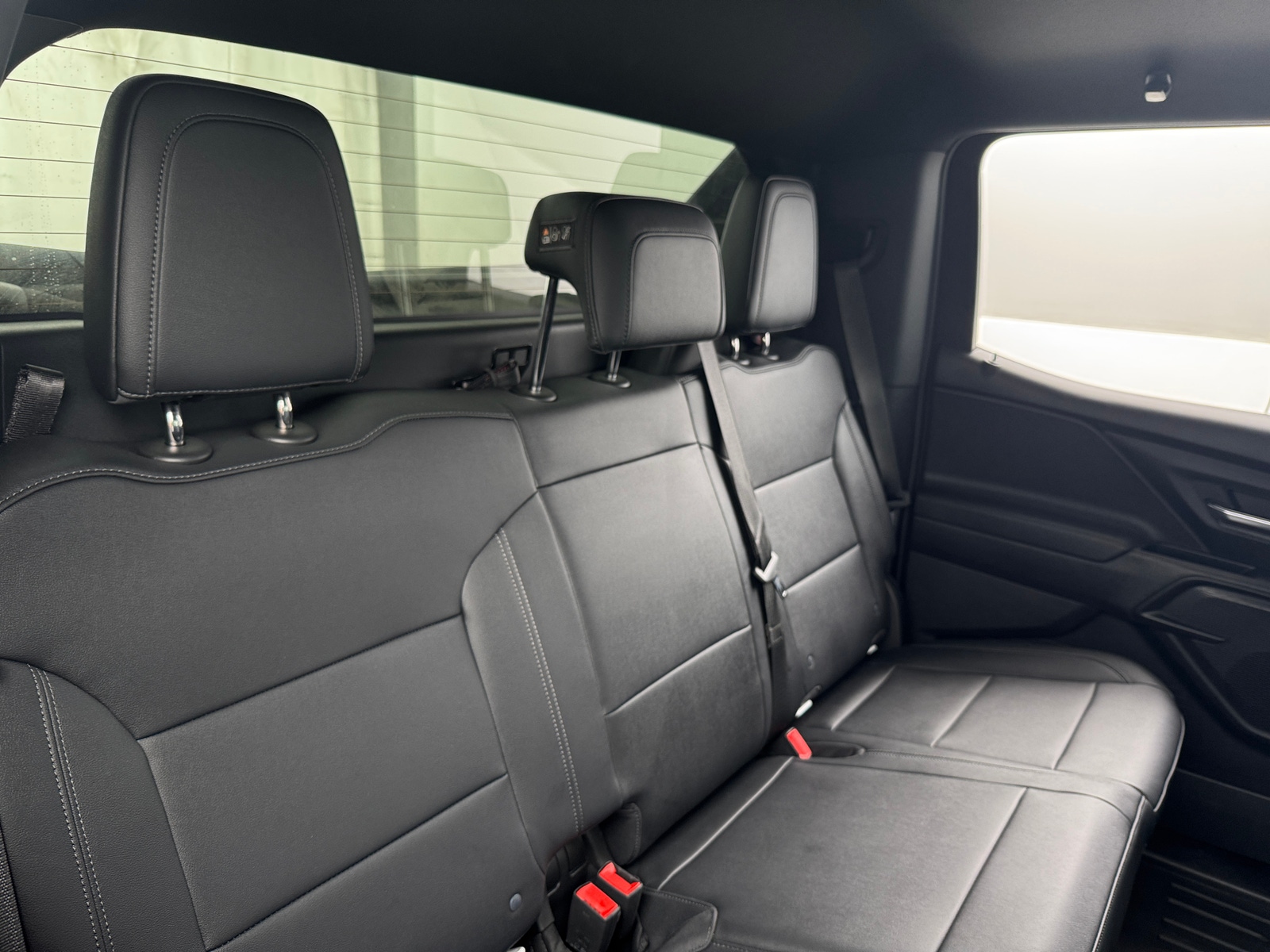 Thumbnail: 2024 Chevrolet Silverado EV - 5