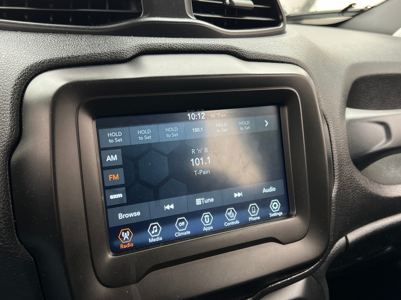 Thumbnail: 2021 Jeep Renegade - 4