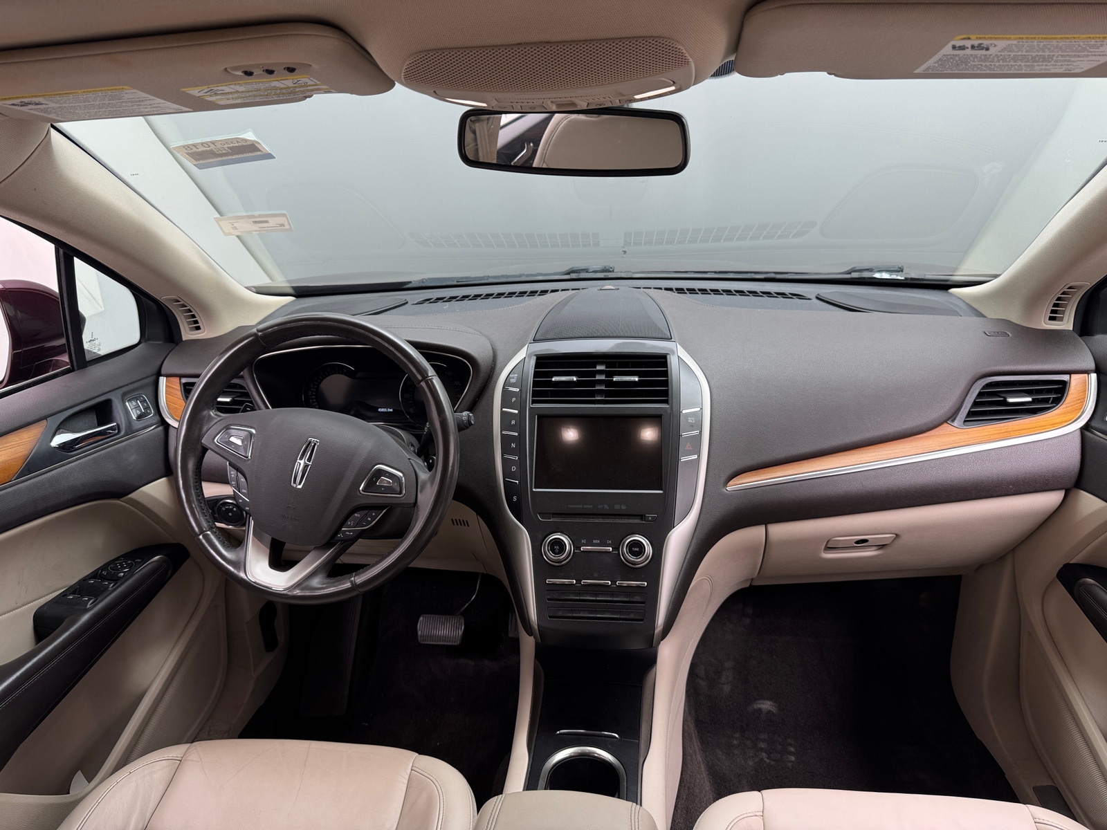 Thumbnail: 2017 Lincoln MKC - 3