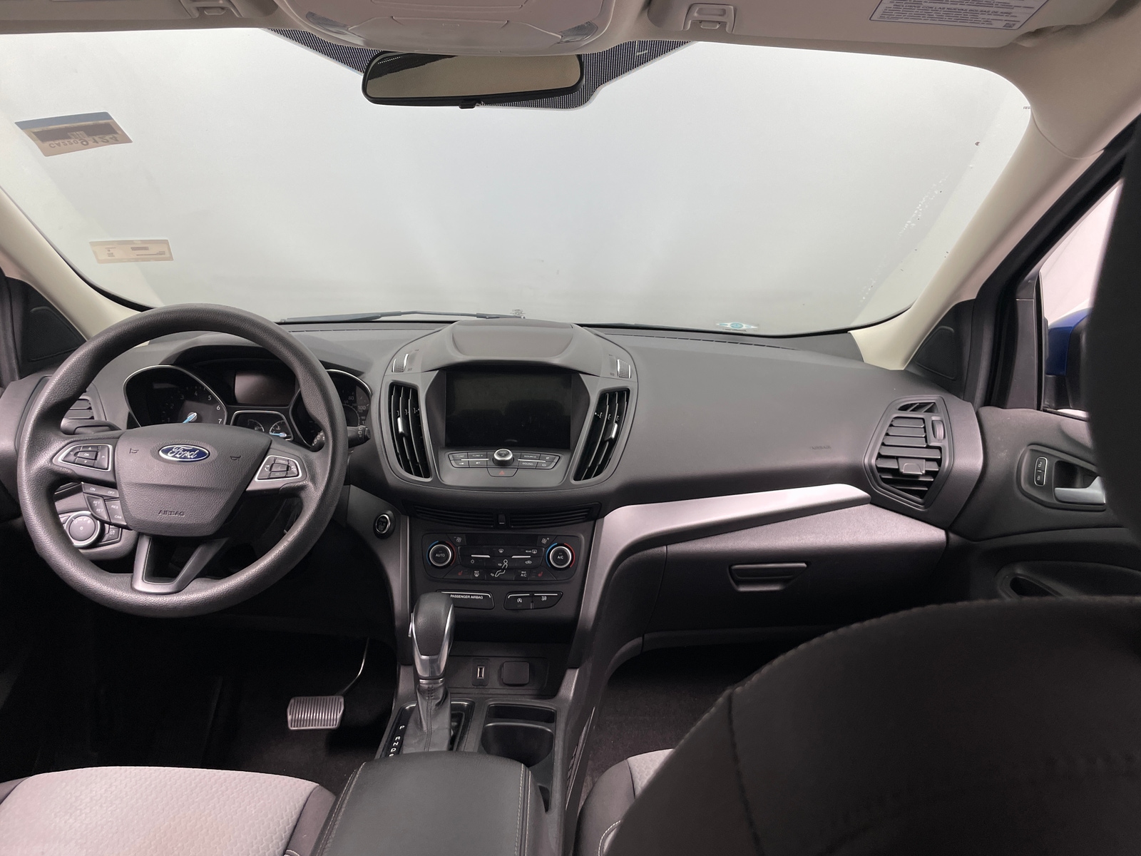 Thumbnail: 2019 Ford Escape - 3