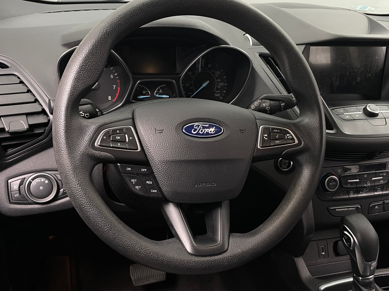 Thumbnail: 2019 Ford Escape - 5