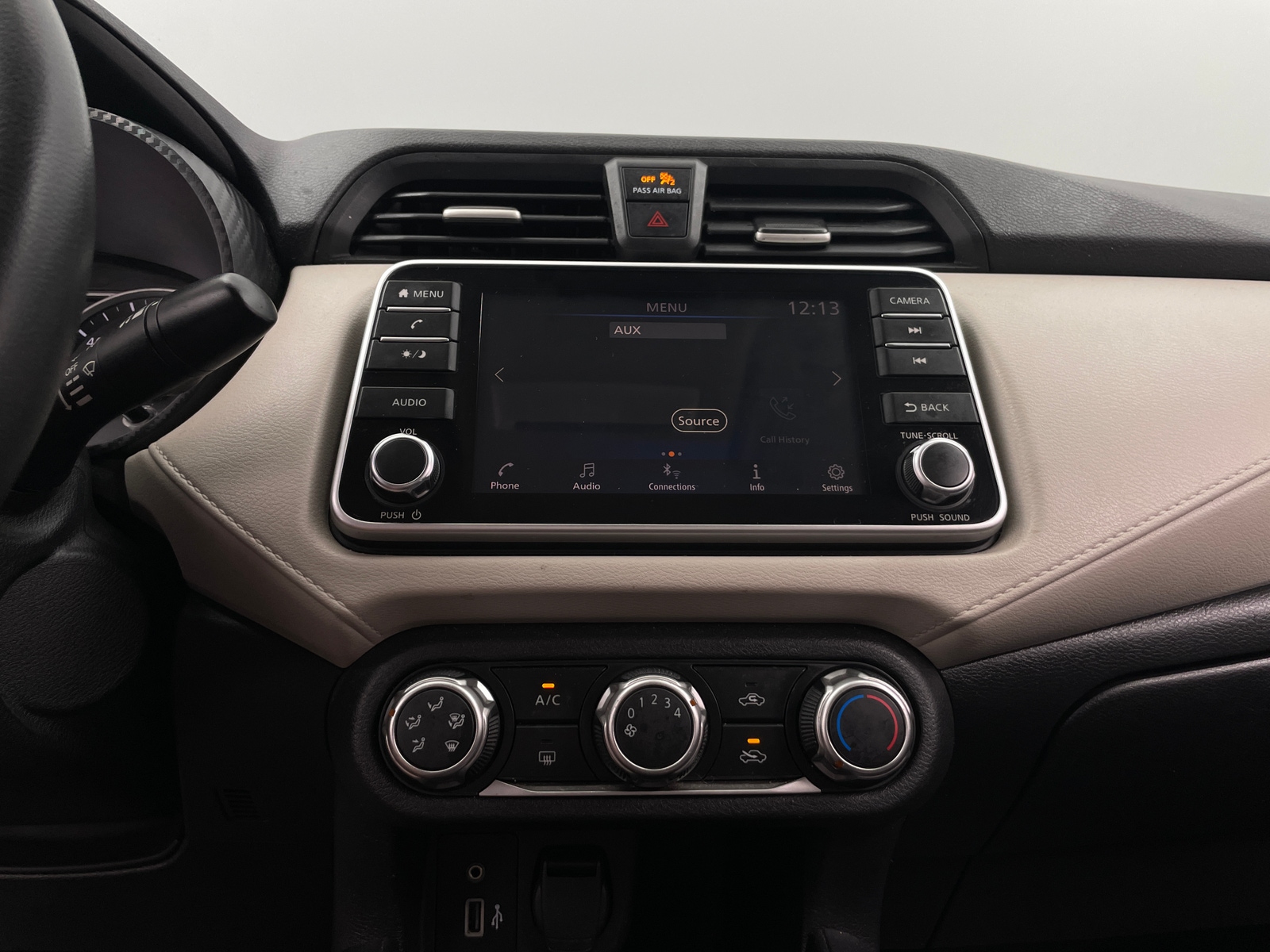 Thumbnail: 2021 Nissan Versa - 4